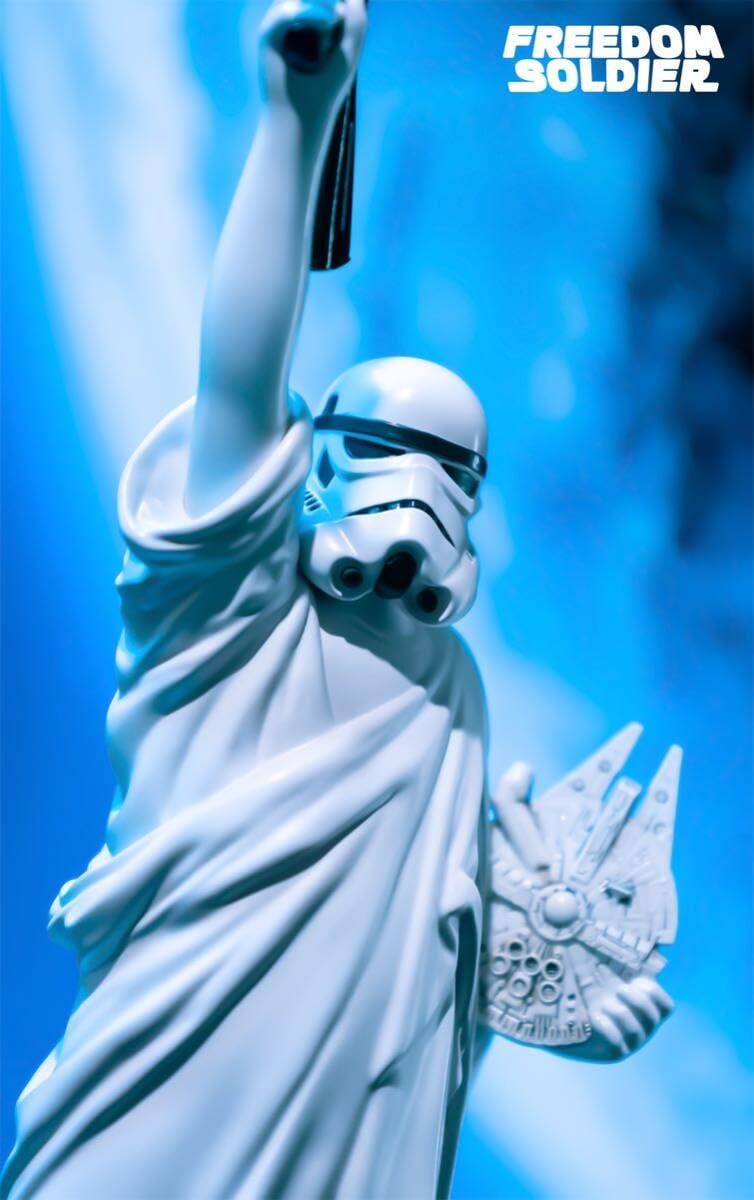 フリードム・ソルジャー　兵士　スタチュー　フィギュア　ポップカルチャー Amazon.co.jp: フリードム・ソルジャー プラス 兵士 ポップカルチャー