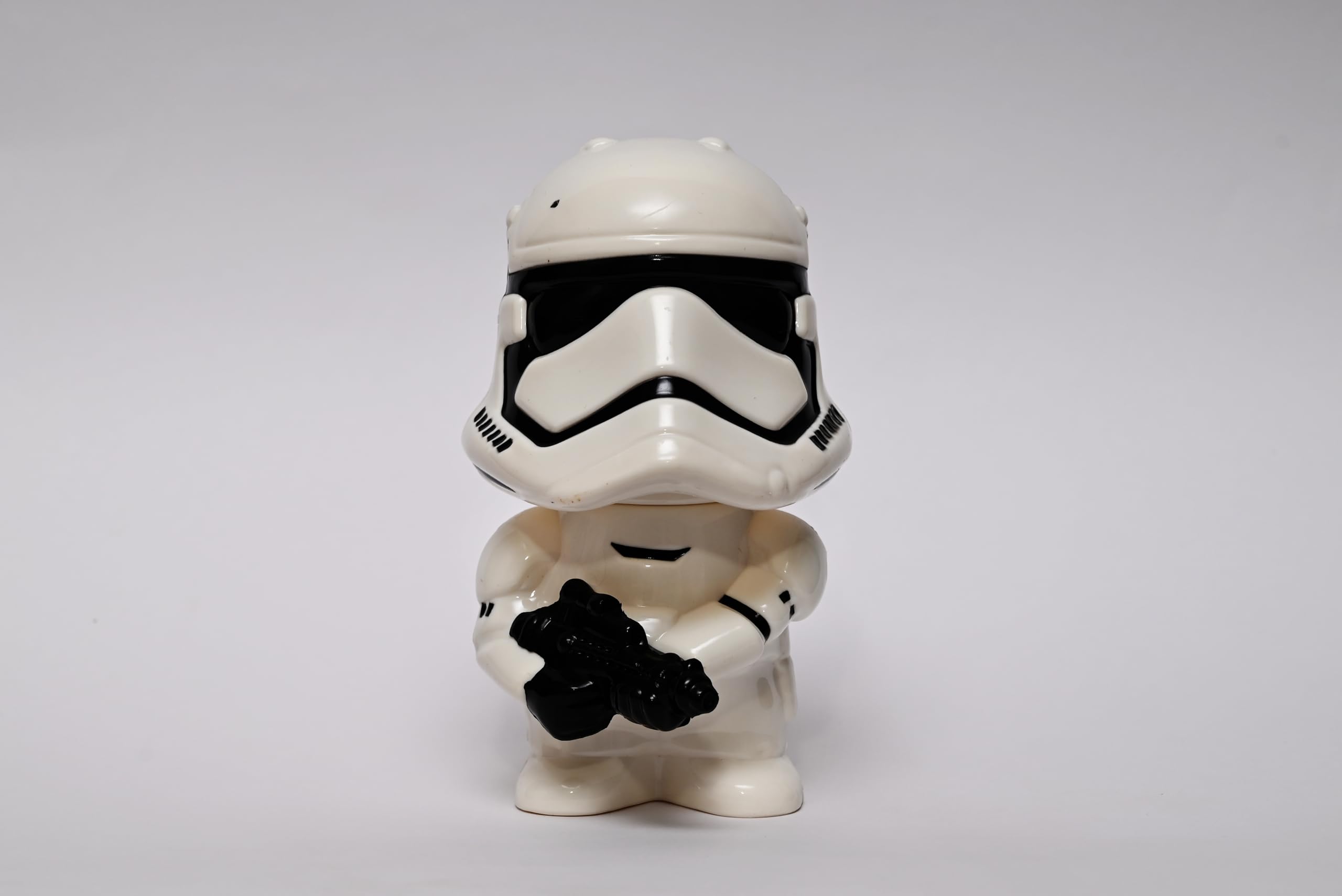 Geek Goodies USB Rechargeable Table/Desk Star Wars Fan (Black)