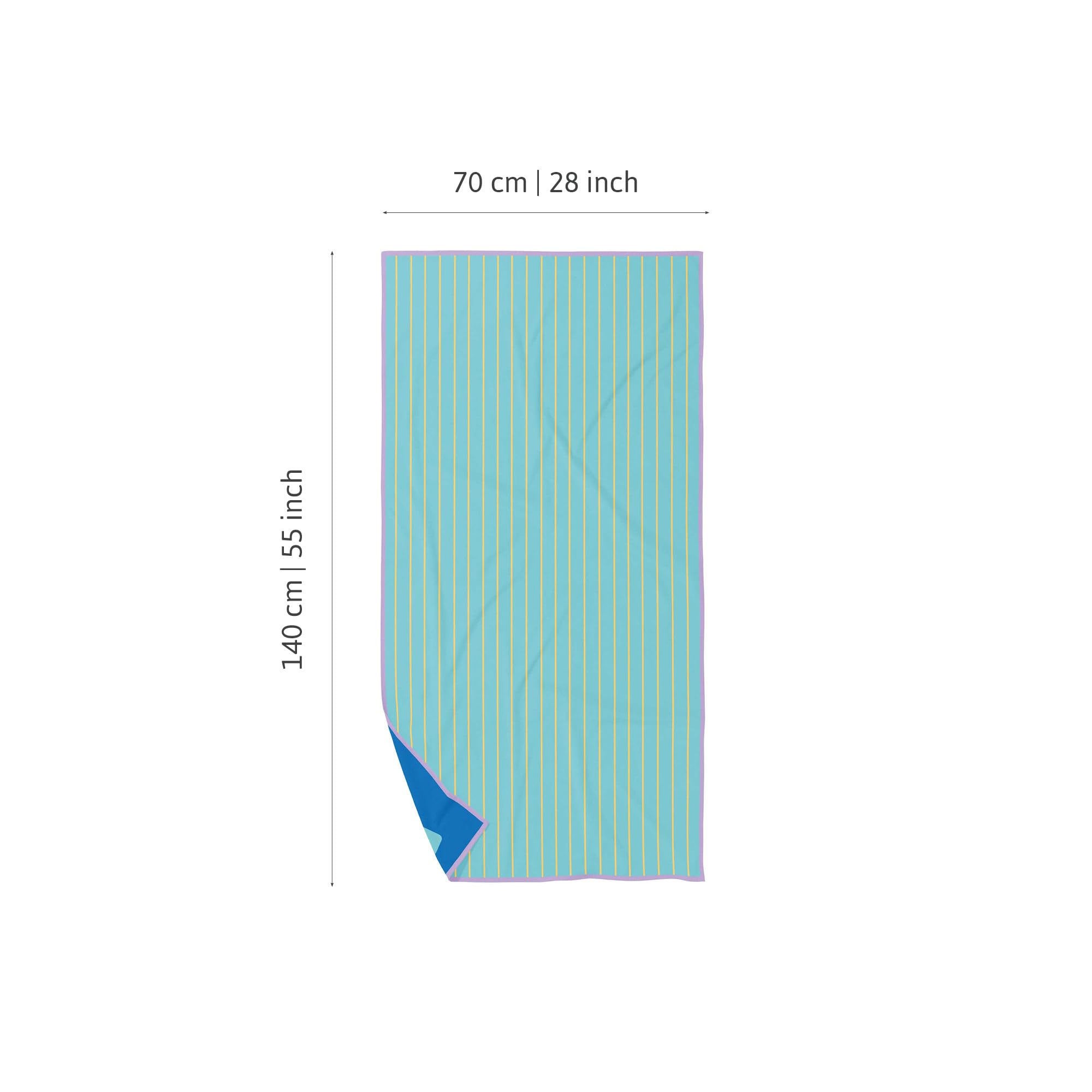 Quut – Strand-/Poolhandtuch für Kinder mit Spiel – Ultraschnell trocknende Mikrofaser, sandfrei – kompakt, leicht (Schlangen und Leitern, M - 140 x 70 cm)