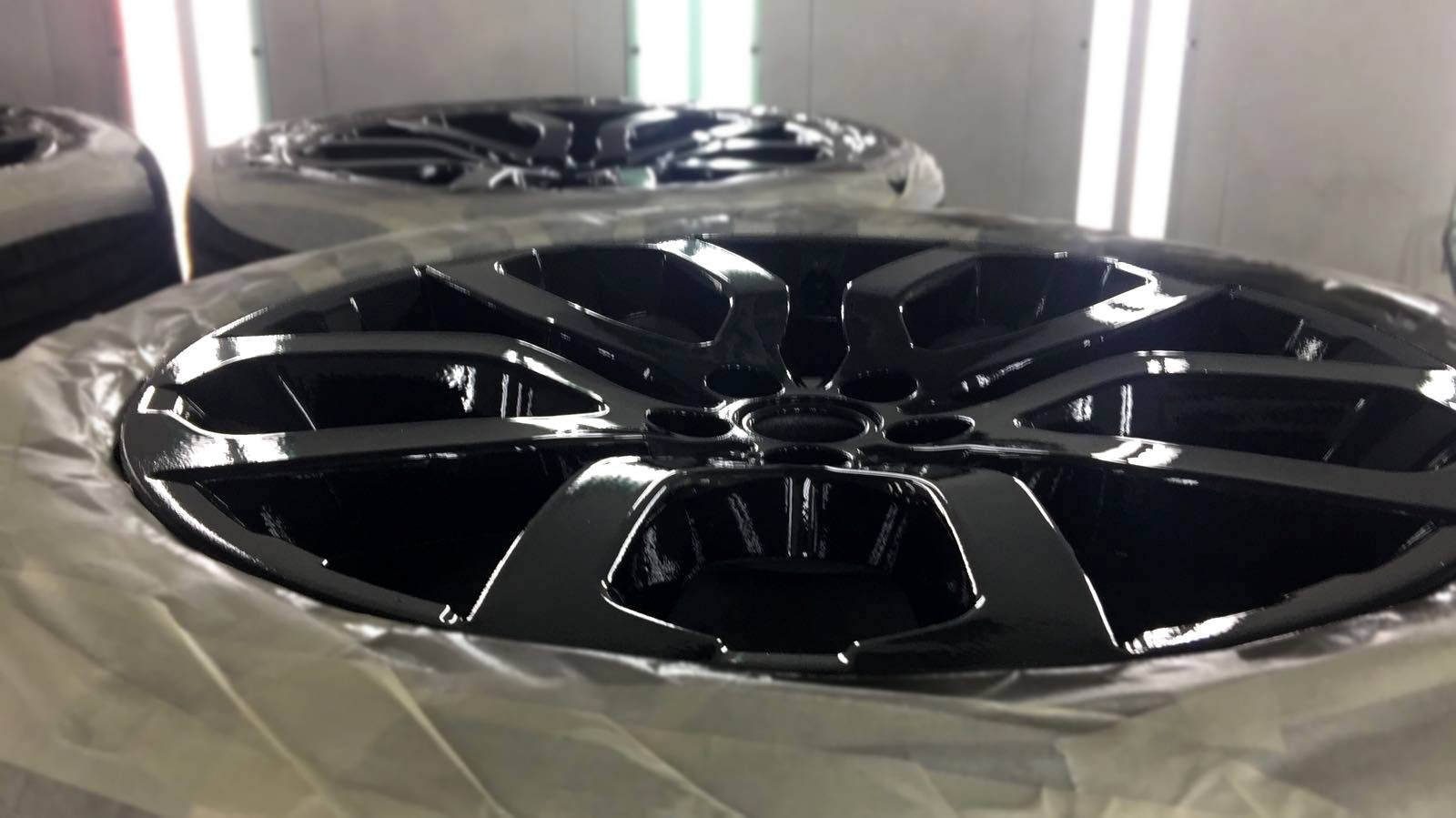 Pacco Risparmio da 4+2 Vernice Removibile Full Dip Nero Lucido