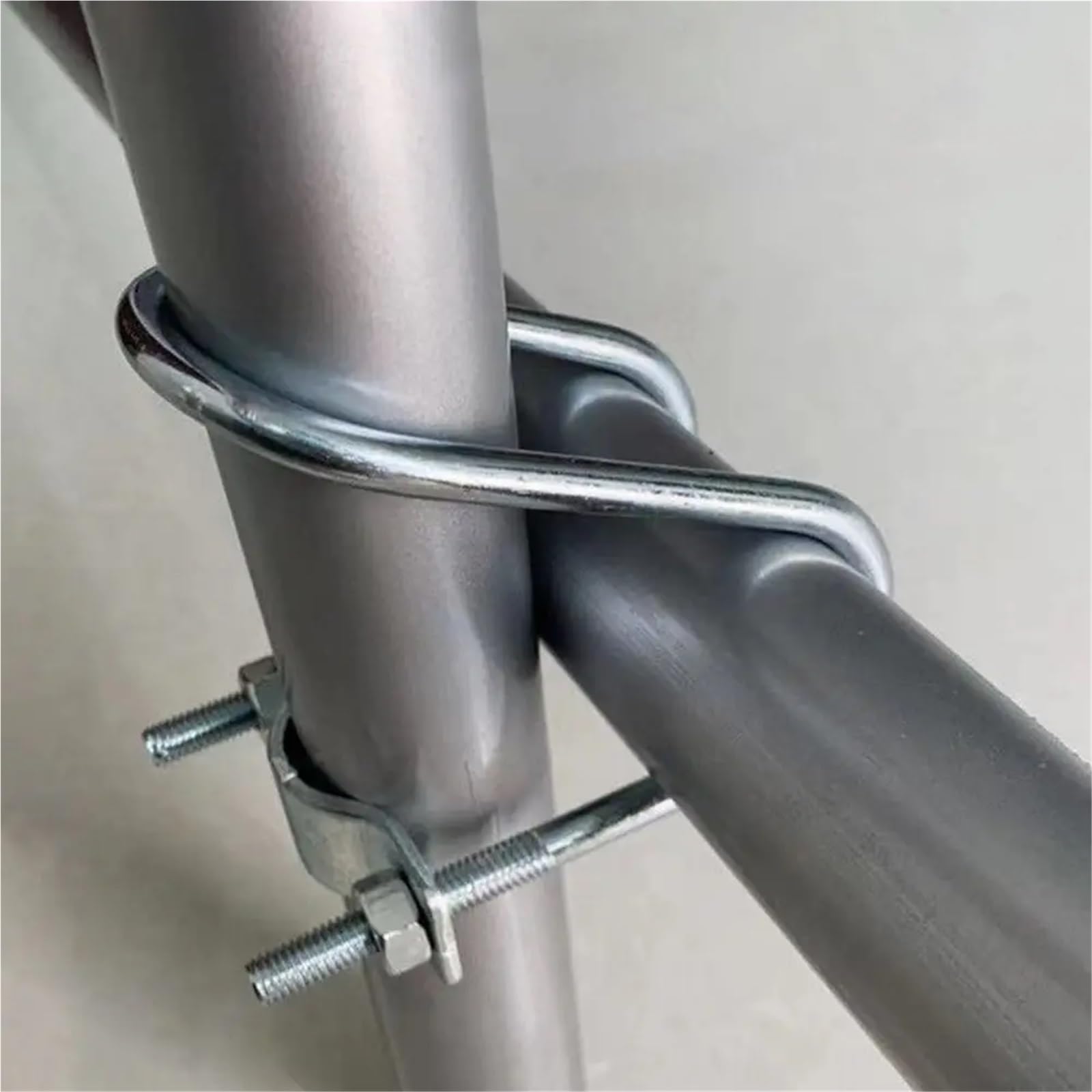 Morsetto a croce con bullone a U da 5 pezzi - Morsetto for tubo in acciaio zincato resistente for ponteggi e collegamenti di tubi flessibili (dimensioni M8)(M8x20x20mm)