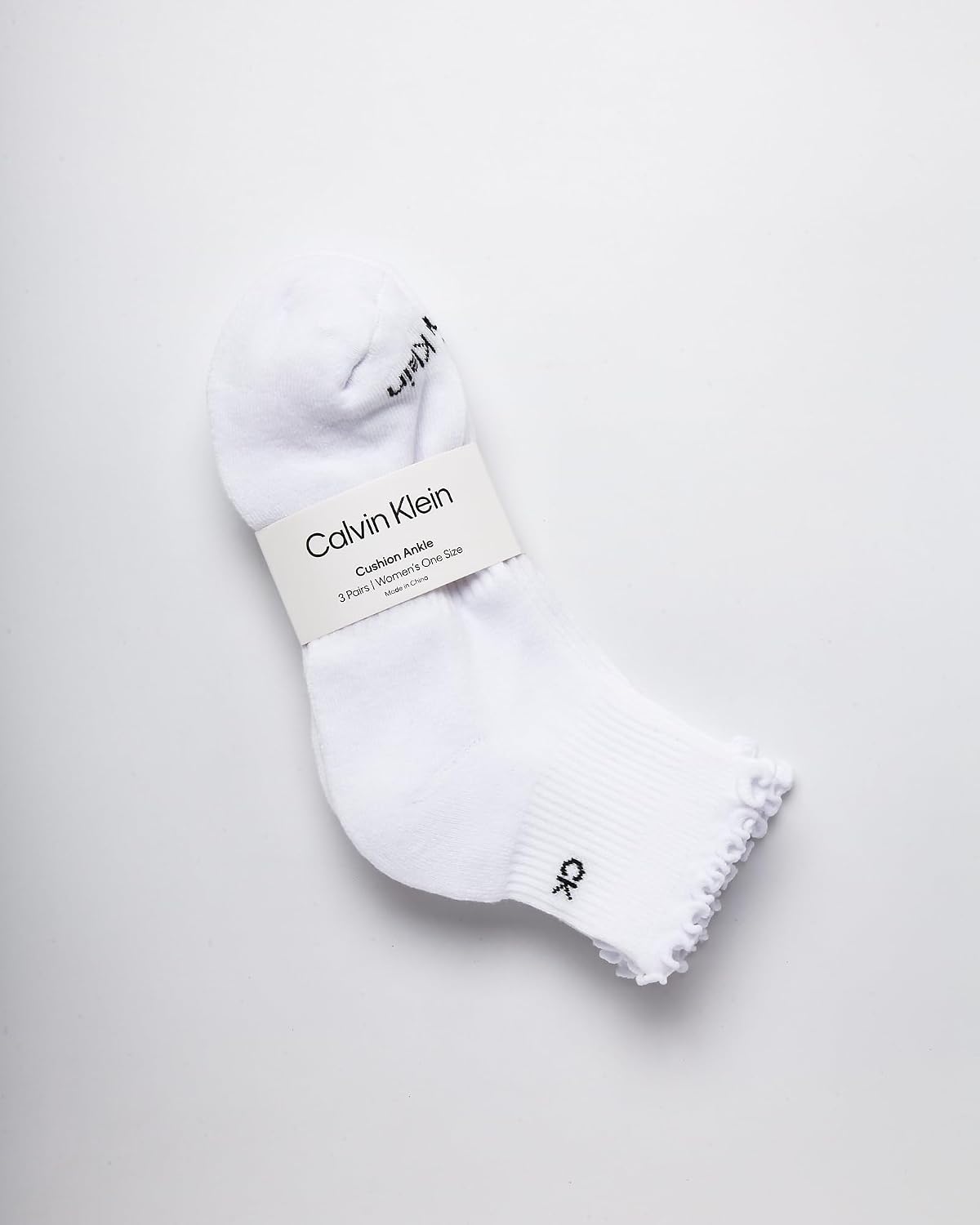 Calvin Klein Womens Quarter Socks - 3 Pack Cotton Blend Cushioned Ruffle Quarter Socks for Women with Lettuce Edge Cuff