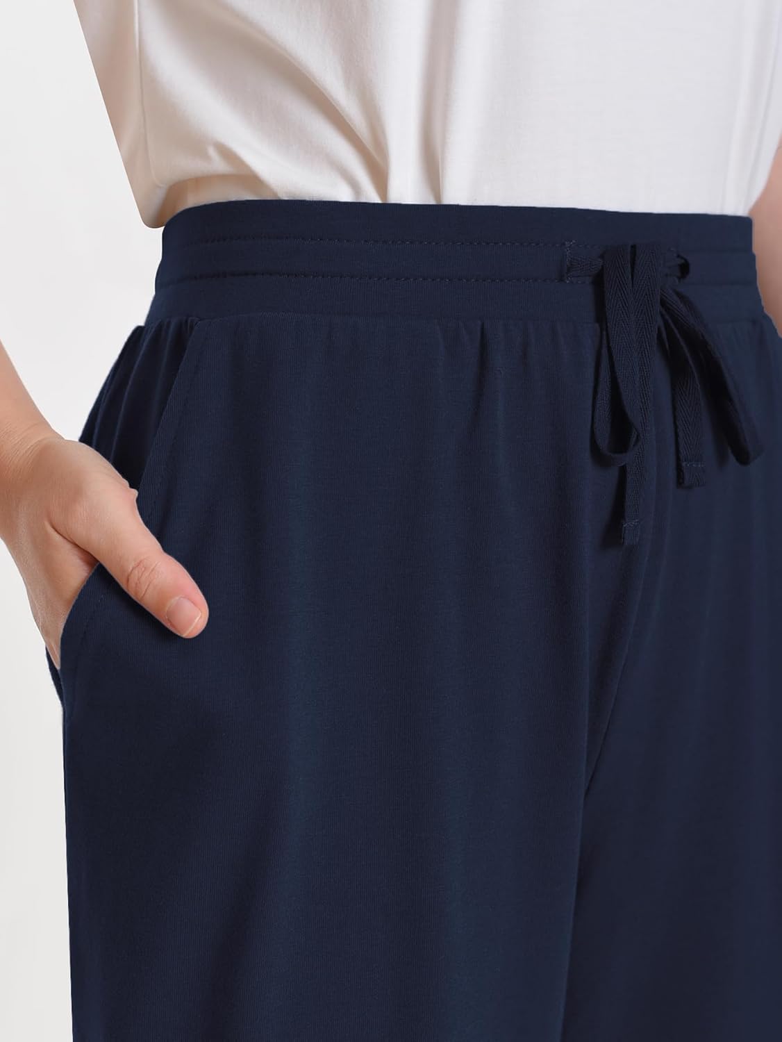 Weintee Women's Capri Sweatpants Joggers with Pockets 2 Pack - Image 4