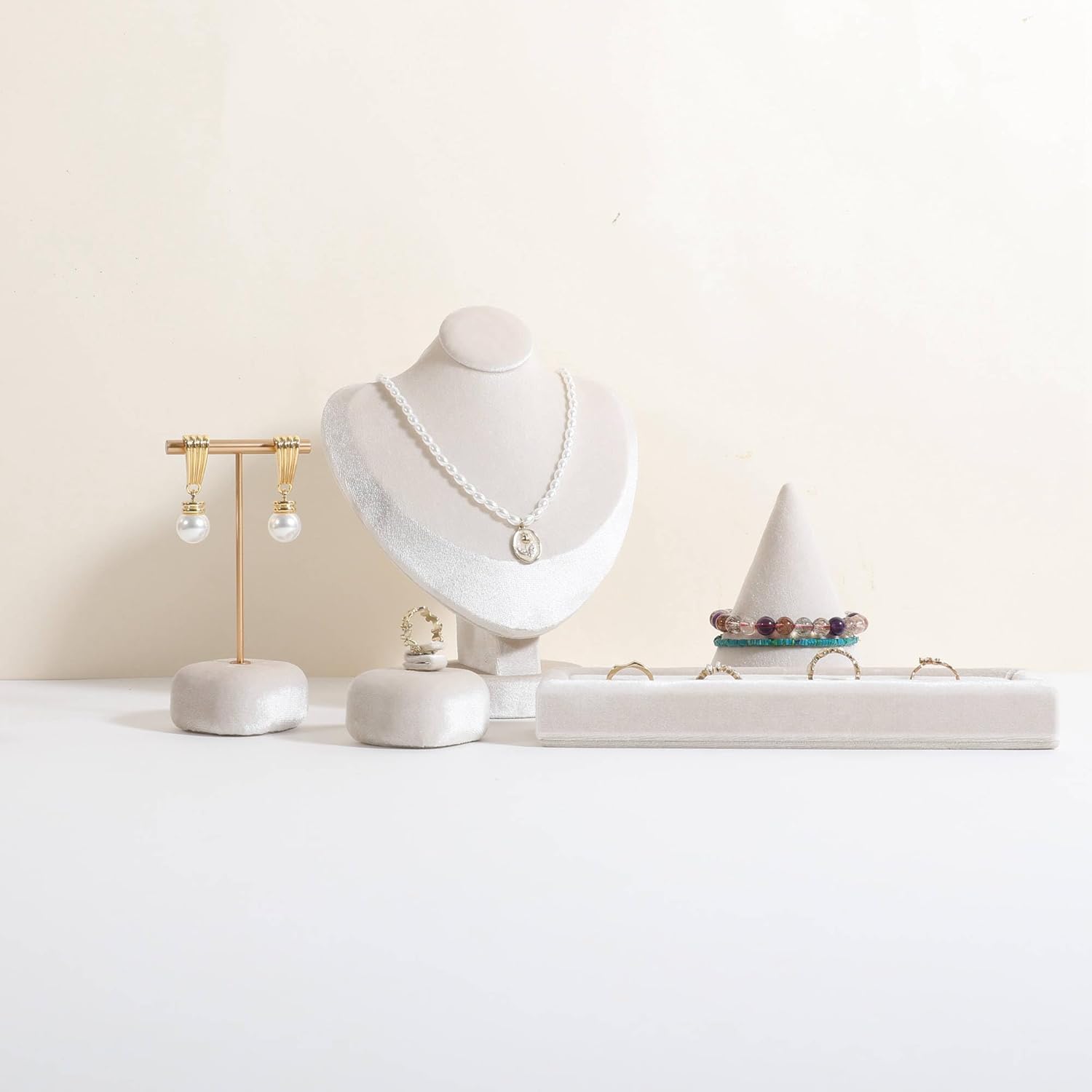 Velvet Necklace display stand for Selling, Jewelry Bust Mannequin for Show, Small Necklace Holder Stand【Beige】