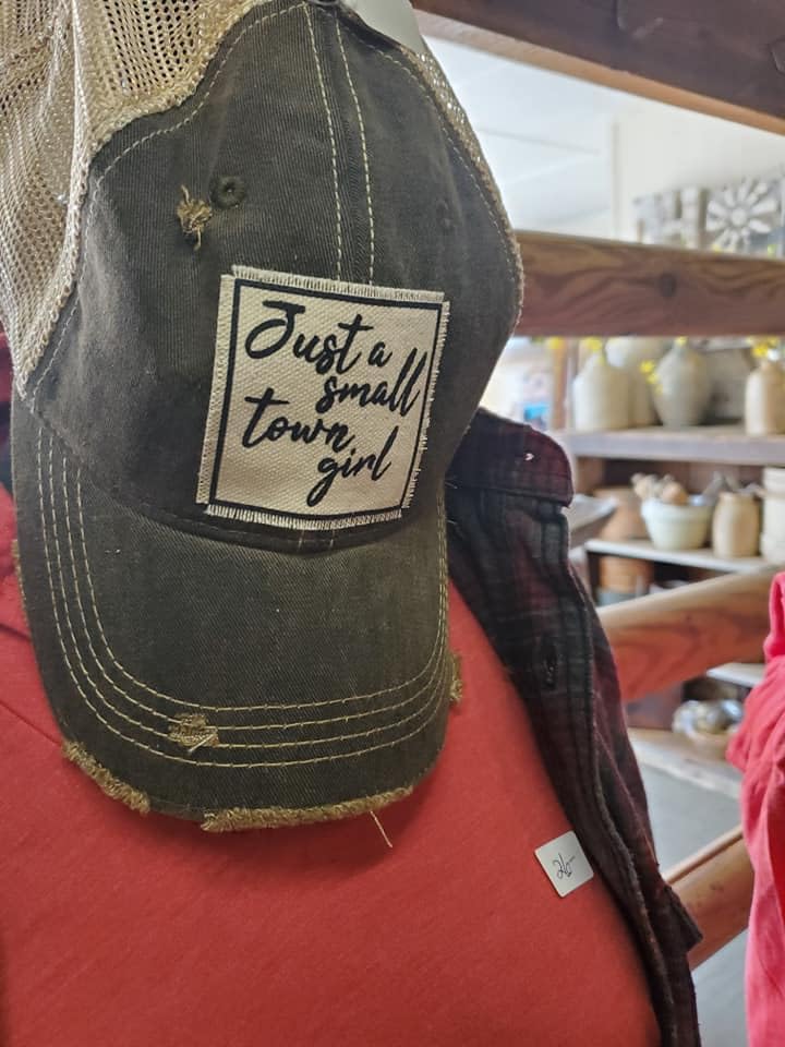 Gorras de camionero desgastadas con texto divertido, Beísbol, talla única , Pequeña ciudad chica (negro) 2