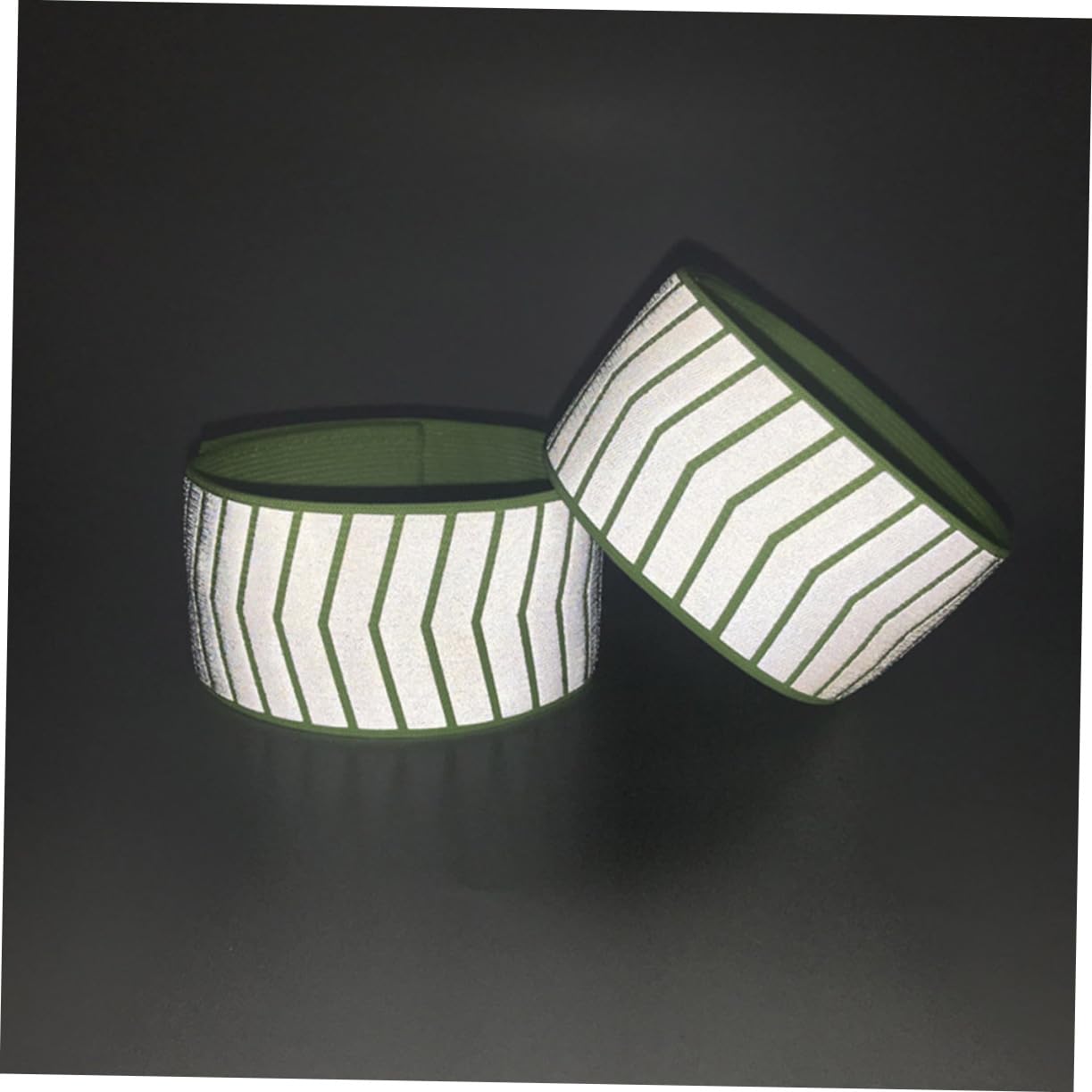 18stücke Reflektierende Fluoreszierende Armbänder Für Nachtaktivitäten Elastische Sicherheitsarmbänder Für Joggen Radfahren Und Wandern Grün