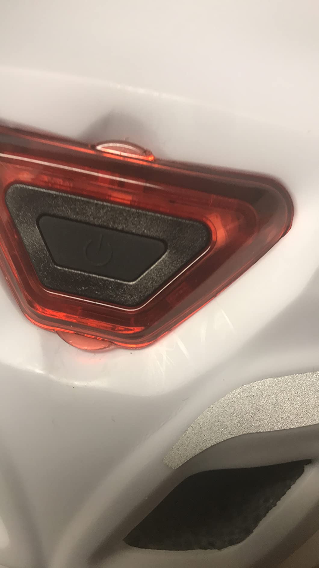 LED Rear light doesn’t work, Poor surface material quality