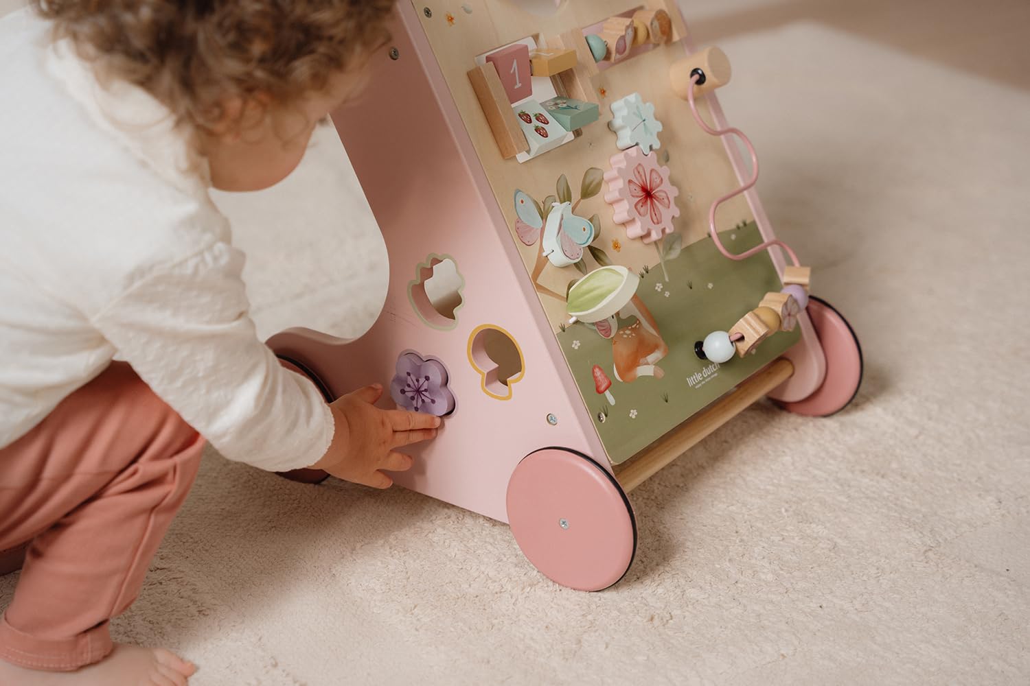 Little Dutch 7332 - Carrito de madera para actividades de hadas, color rosa
