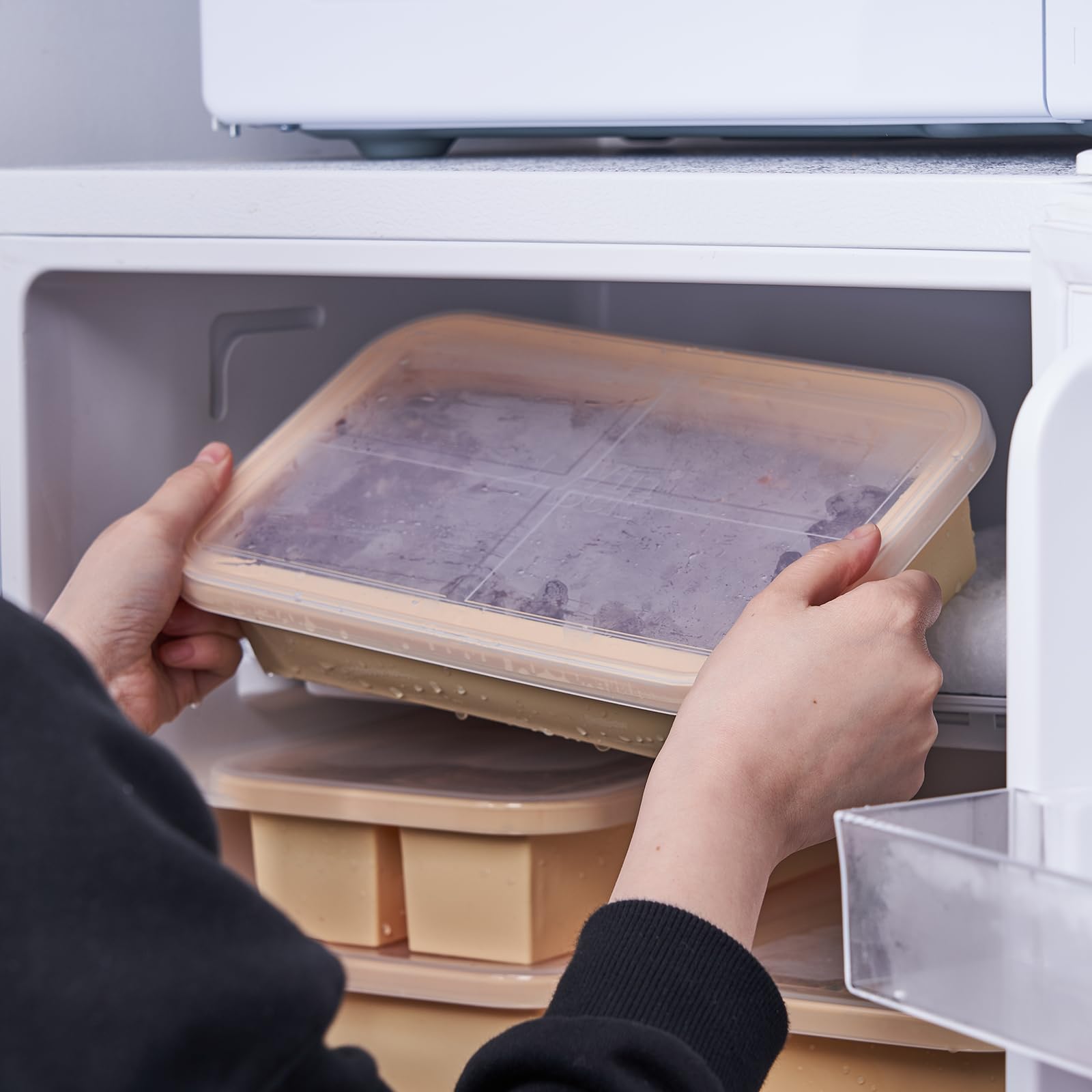 Winrock Super Eiswürfelform für 2 Tassen x 2 Portionen, große Silikon-Gefrierform mit Deckel, für Suppe und Mahlzeiten, Vorbereitung von Speiseresten, Gefrierschrank, 2 Stück