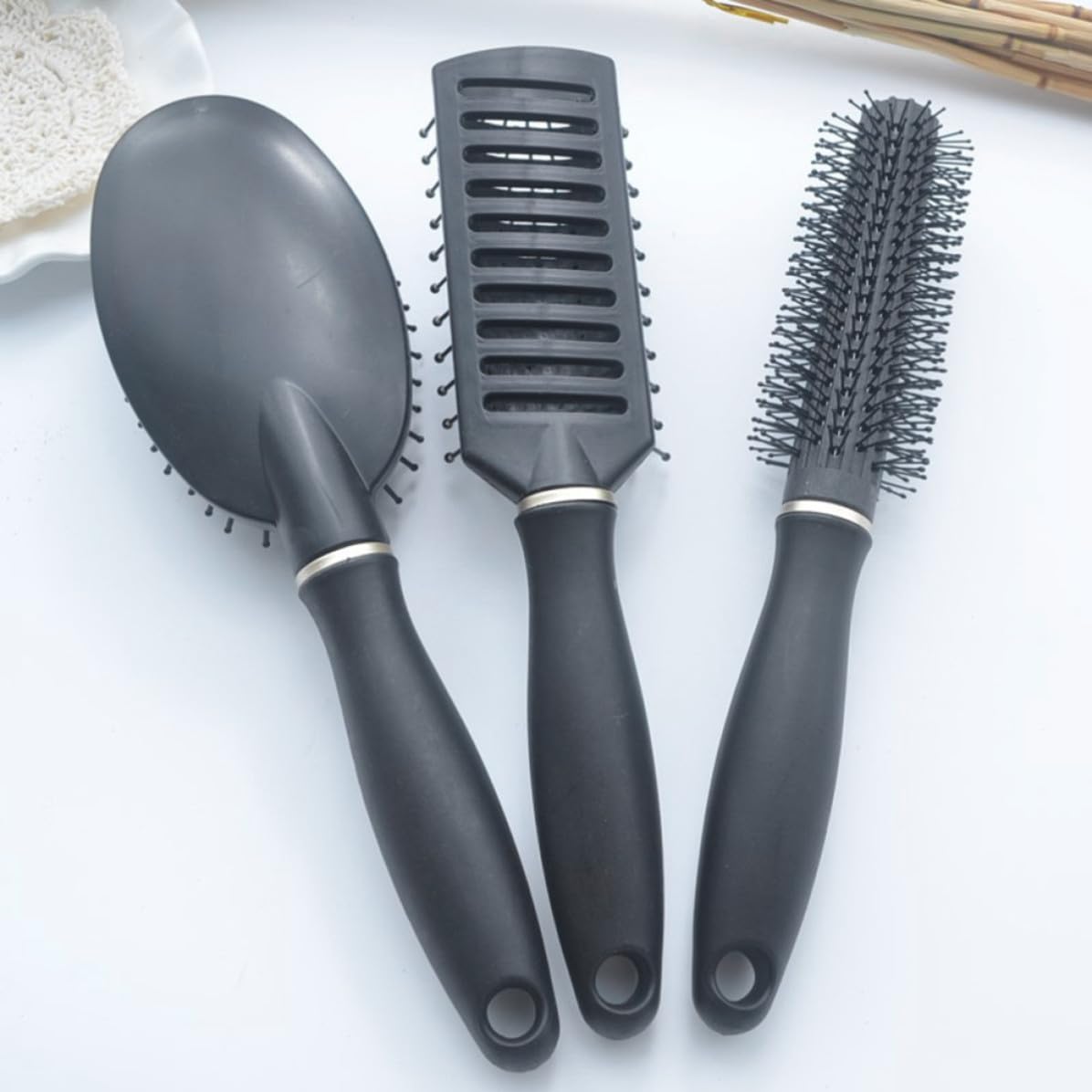 Pettini Massaggianti Antistatici con Manico Ergonomico Set 3 in Plastica Colore Nero per Capelli Ricci, Adatti per Salone e Casa