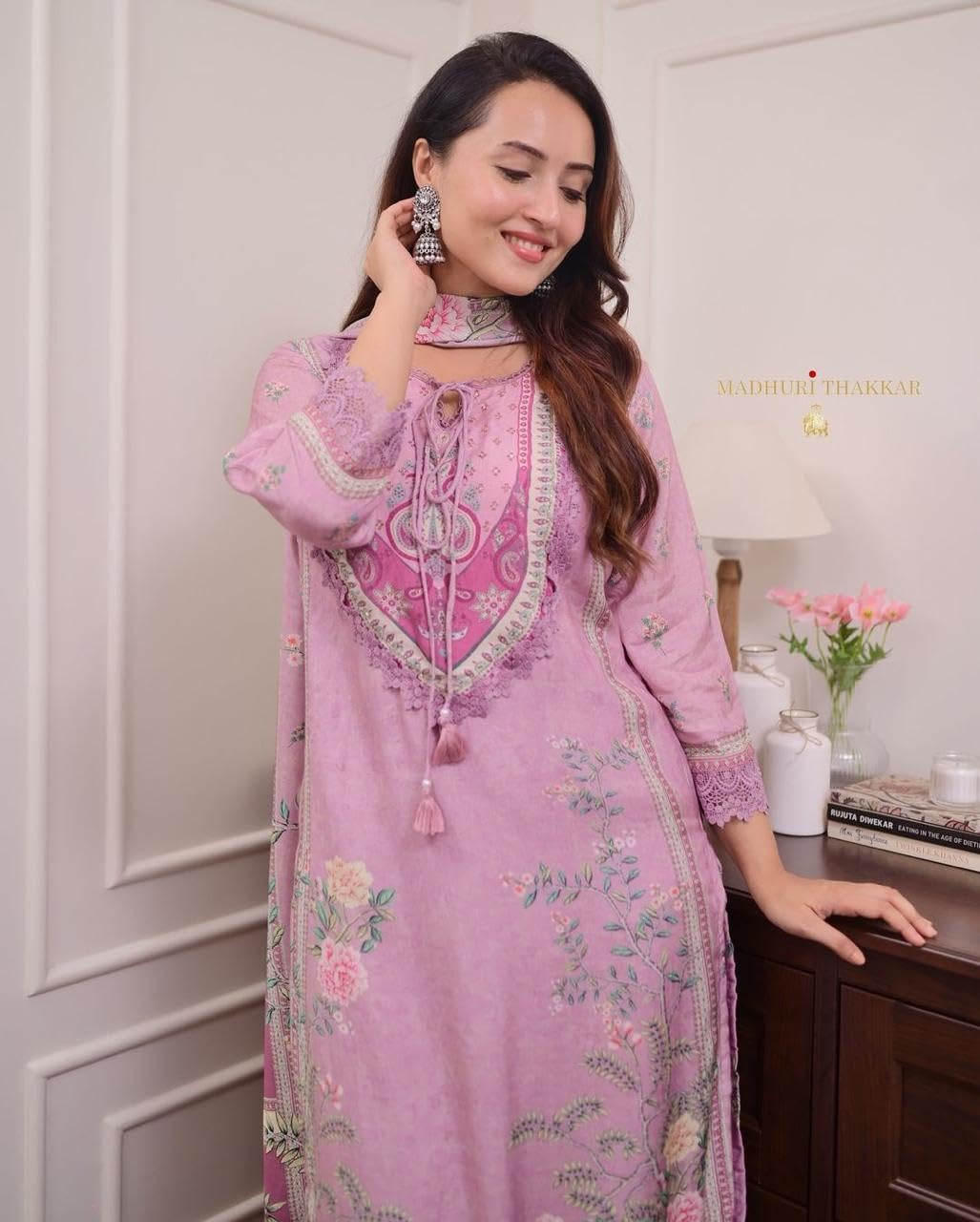 RangMahal Damen-Anzug aus reiner Baumwolle, indischer lila Musselin, Pakistanischer Anzug mit Digitaldruck und Handstickerei, Hose und Dupatta-Set, Lavendel, Medium