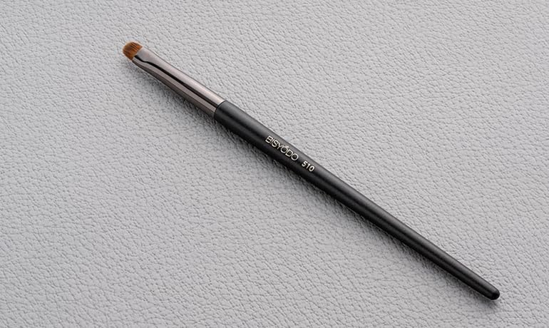 BISYODO SHIORI Series Shadow Liner Brush - Round Flat Type, Black