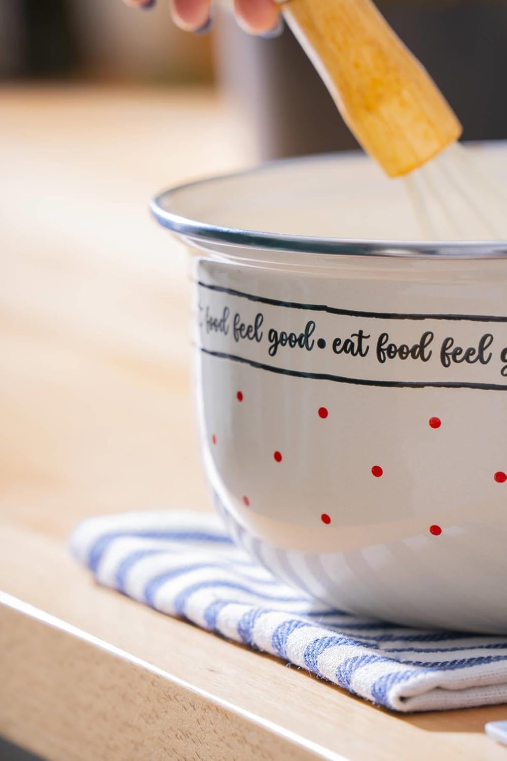 SODEF Enamel Mixing Bowl 18 cm Beige Color 2 Liter Capacity Food Safe Hand Wash Only for Kitchen Prep, Serving Snacks, and Baking - Beige, One Size