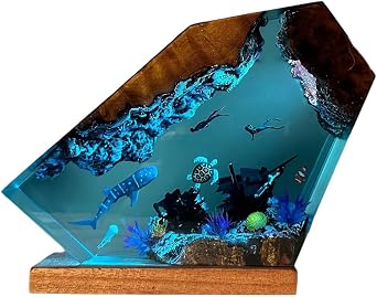 Resin Ocean lamp, epoxy Resin Bedside lamp, Ocean lamp, Ocean Themed Perspective Painting, Diver Night Light, Mens Office Decoration, Bedroom Decoration 6 * 4in