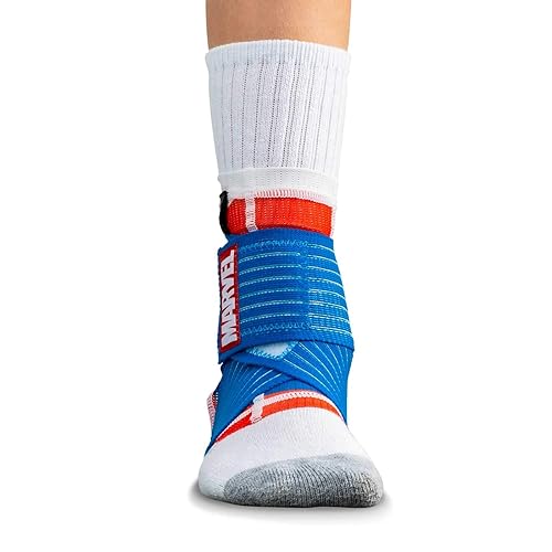 Miniatura 3 de DonJoy Advantage Soporte de tobillo con figura 8 para niños, con soporte de compresión Marvel para lesiones de tobillo, estabilidad para jóvenes,