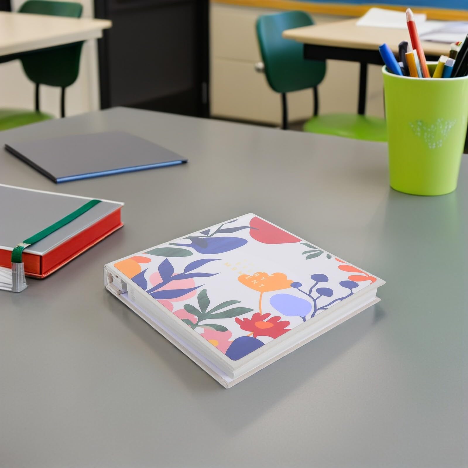Álbum Autoadhesivo de Conservación de Flores Prensadas con 30 Páginas Recargables y Diseño Flexible para Viajes y Exploración Natural