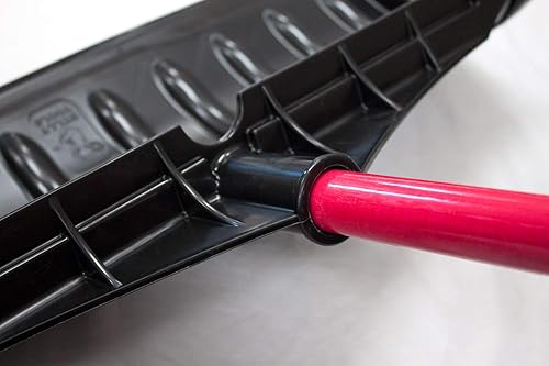 Miniatura 7 de Bully Tools Empujador de nieve de polietileno, pala de nieve resistente con mango de fibra de vidrio y agarre en forma de D, arado ancho para