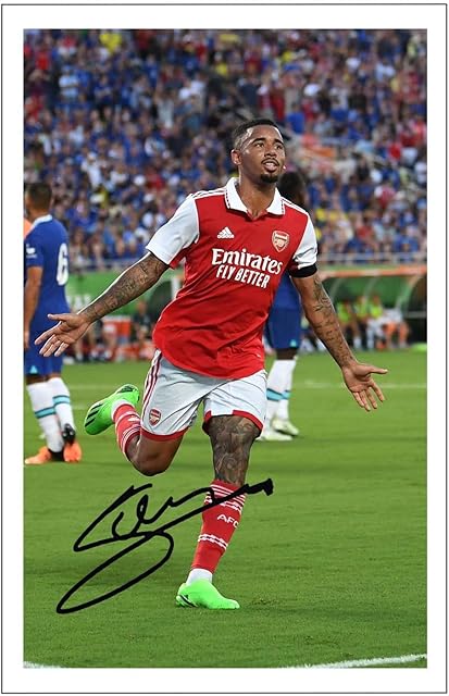 Gabriel Jesus - Arsenal Signed 12x8 Inch Photo Print With Pre Printed Signature Soccer Autograph Gift, 12x8 Inches 304.8 mm x 203.2 mm