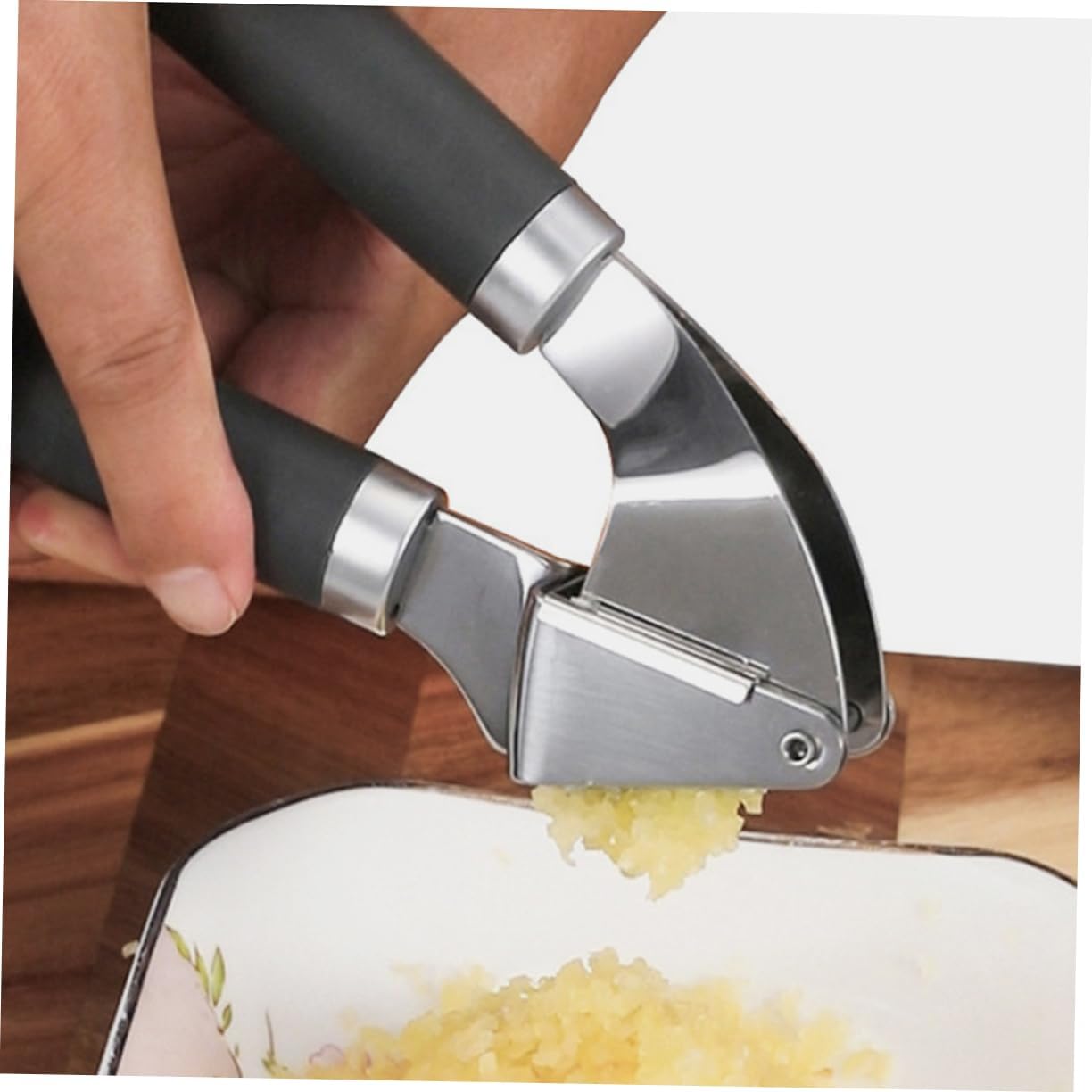 MAGICLULU Stainless Steel Garlic Press Tool Manual Garlic Mincer Comfortable Handle Easy to Kitchen Essential