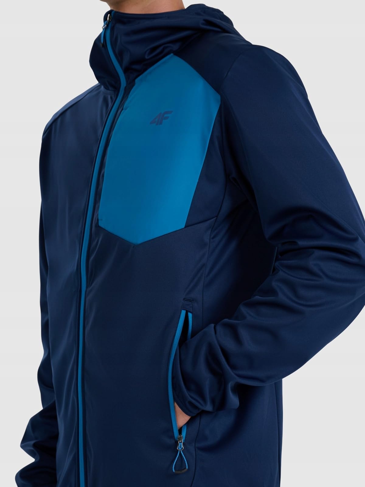 4F Kurtka softshell wiatroodporna membrana 8000 męska