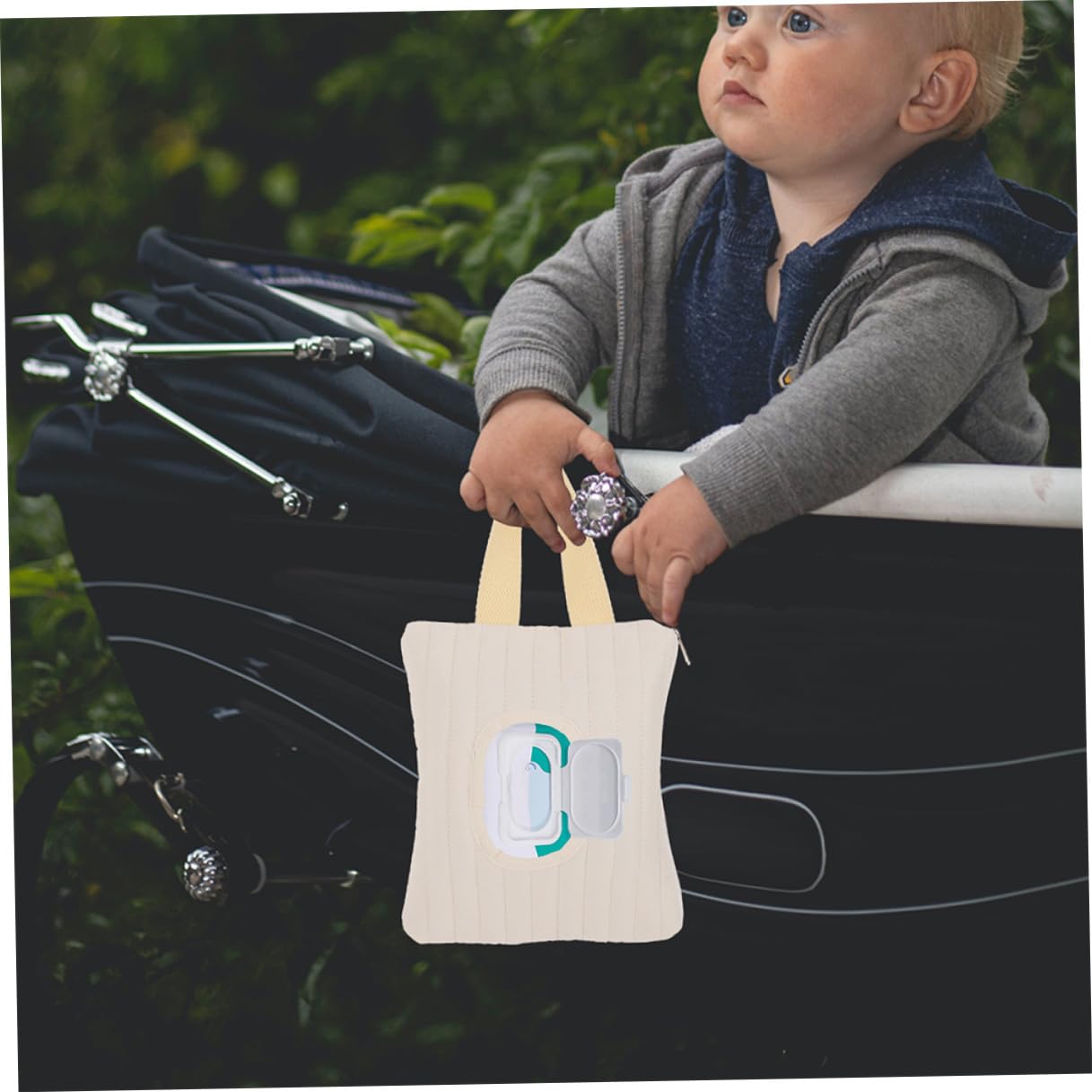 BESTonZON 2pcs Portable Wipe Dispenser for Diaper Bag Wipes Holder Refillable Travel Tissue Container Nursery and Bathroom Use