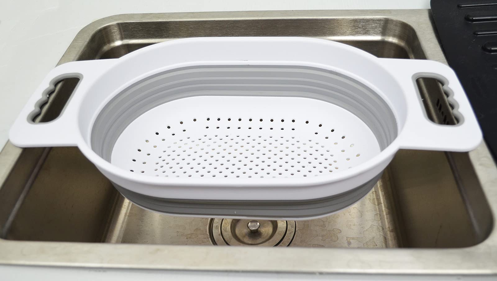 SAMMART Scolapasca Pieghevole Espandibile Per Lavello – 5 Litri, Maniglie Estensibili, Grigio/Verde Fluorescente, Senza BPA
