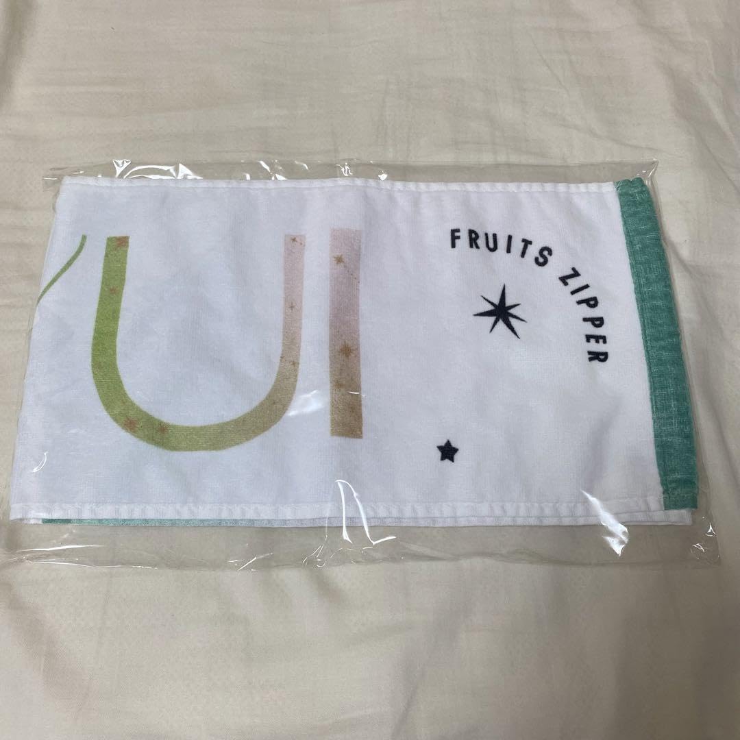 FRUITS ZIPPER ユニフォーム & タオル セット FRUITS ZIPPER OSHI API UNIFORM ユニホーム 櫻井 - メルカリ