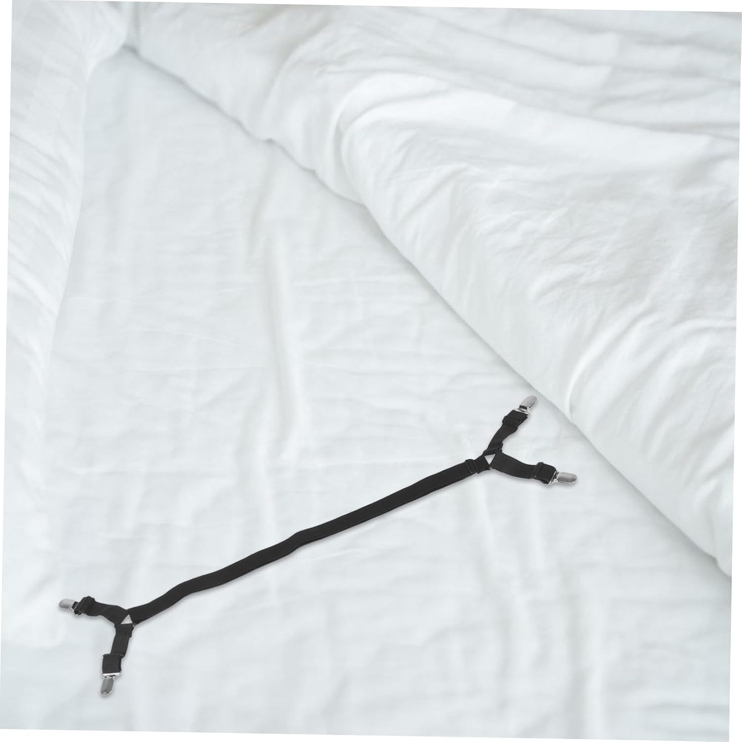 UPKOCH 2pcs Adjustable Non-Slip Bed Sheet Fasteners Quilt Fixing Clips Durable Straps for Secure Bedding Sofa Covers Easy Installation Black Color