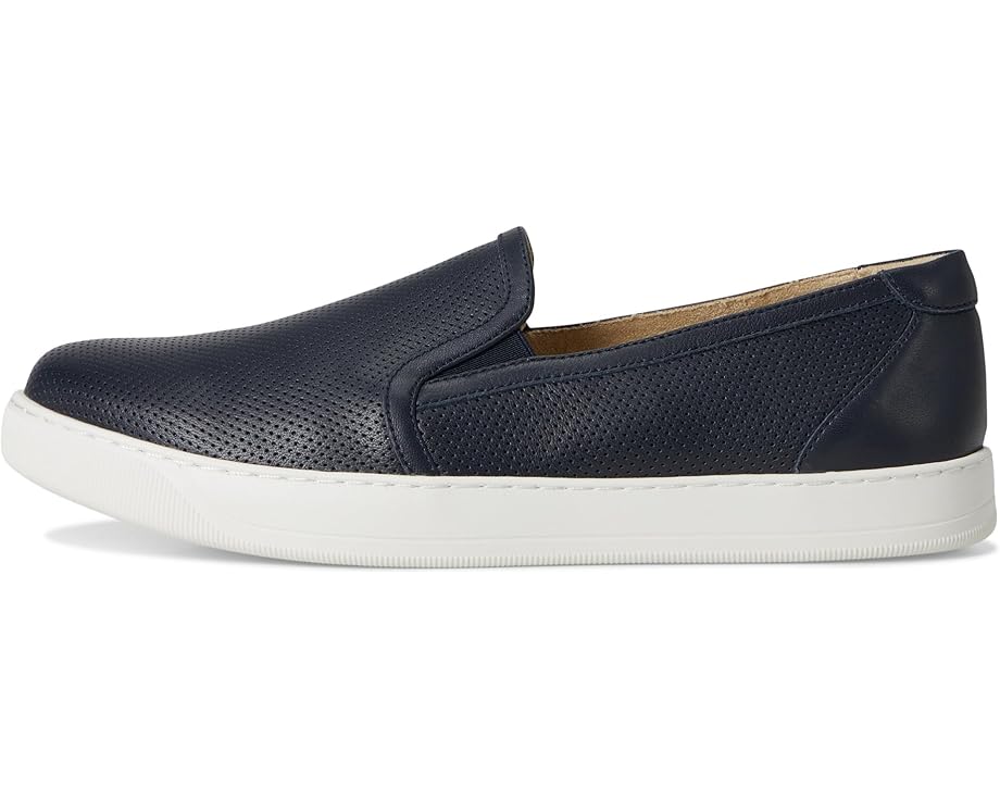 Vaneli Cindy - Left View