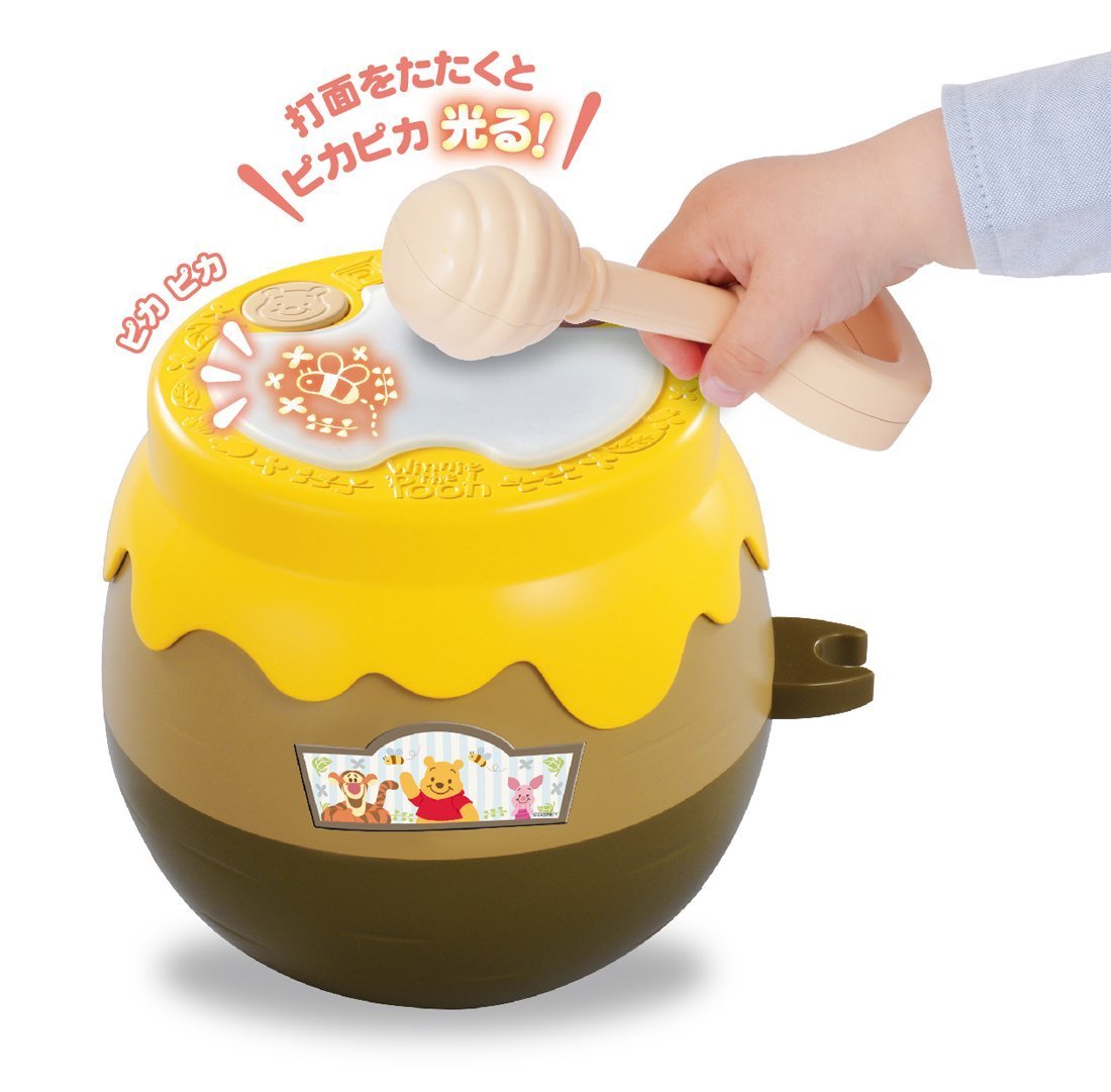 Amazon | ディズニー くまのプーさん たたいてピカピカ光るタイコ