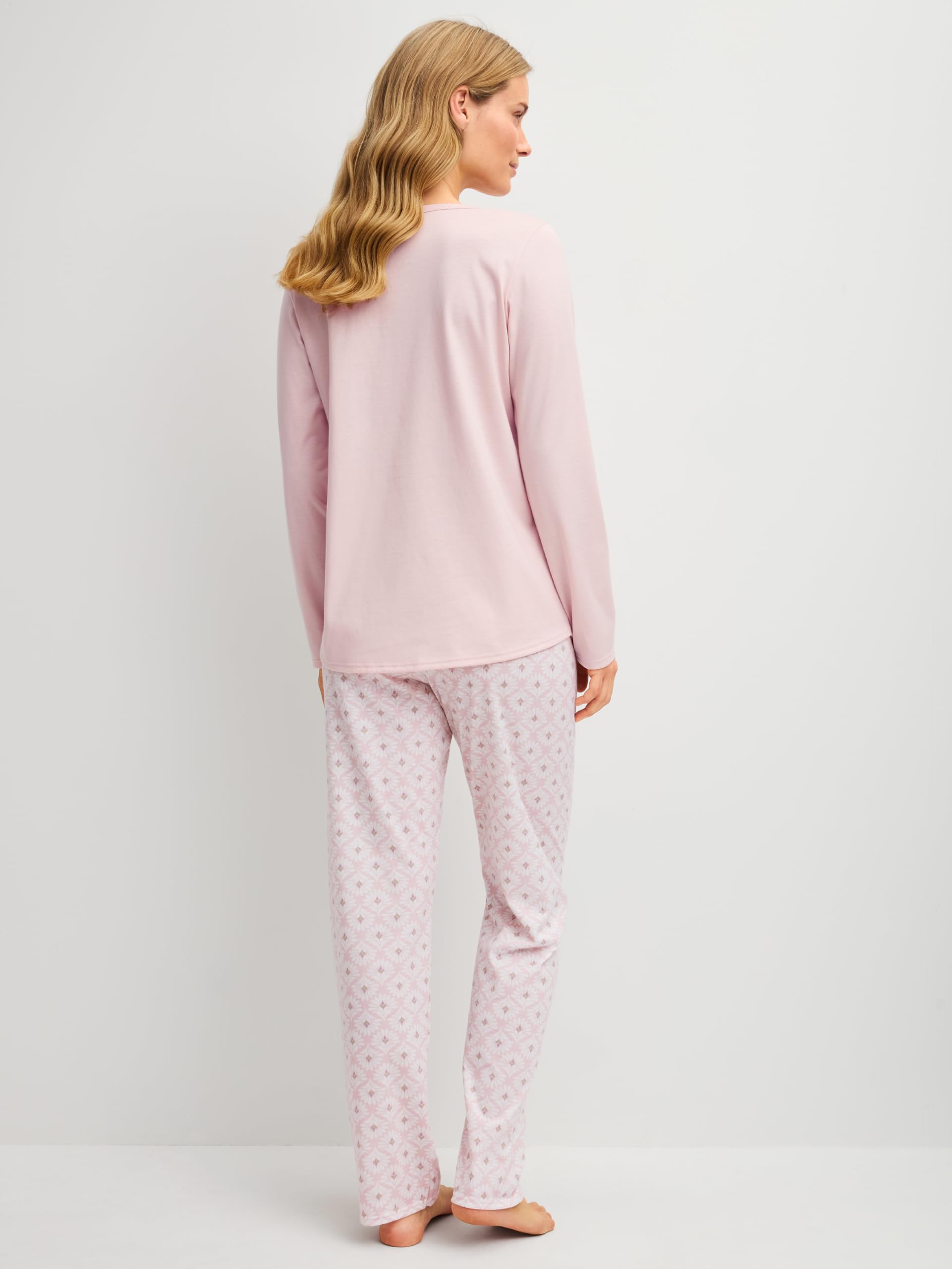 CALIDA Graphic Nights Pyjama Damen | weich und atmungsaktiv, geschmeidiger Single Jersey, klassischer Schnitt für hohen Schlafkomfort, elastischer Hosenbund