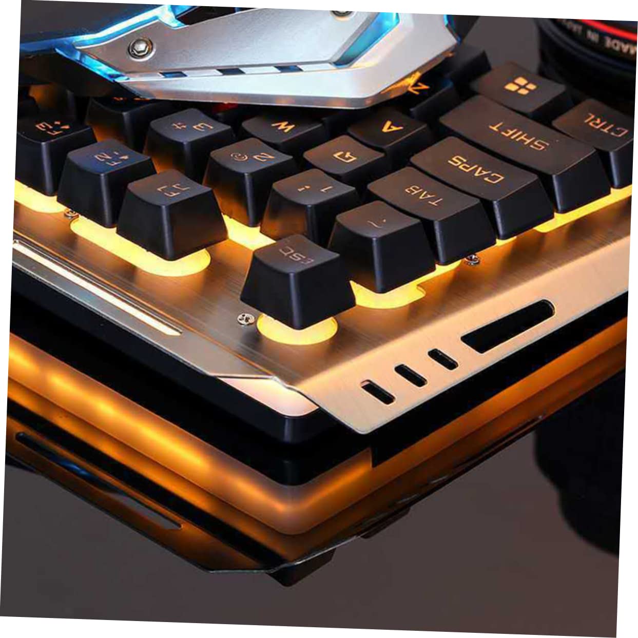 Artibetter Tastiera Meccanica Usb Retroilluminata a Led Gialla Set Mouse Da Gioco Ergonomico, Pulsanti Multimediali Fn, Design Resistente Pannelli Metallici Sabbiati, Per Gamer e Uso Prolungato