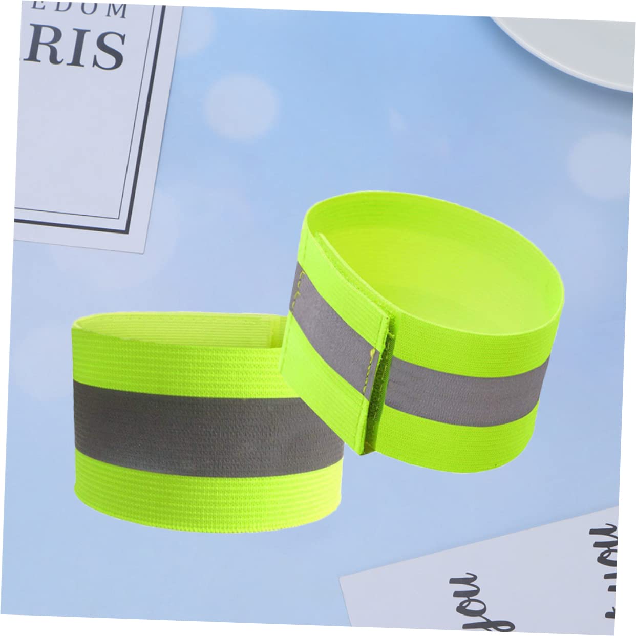 VANZACK 2 Pcs Fluorescent Reflective Safety Bracelets High Visibility Wristbands for Night Running Hiking Outdoor Activities Hook and Loop Design for Comfort Security