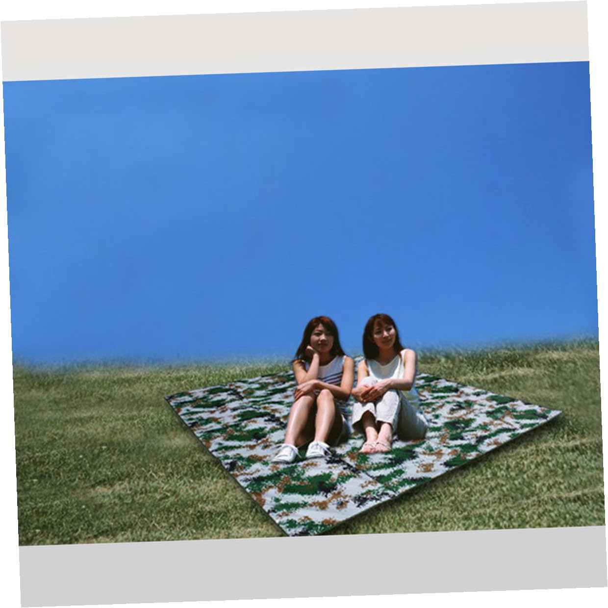 CHILDWEET Tappetino da Picnic 200x200 Cm, Cuscino da Esterno Leggero e Portatile, Stuoia da Spiaggia Pieghevole per Campeggio e Attività All’aperto