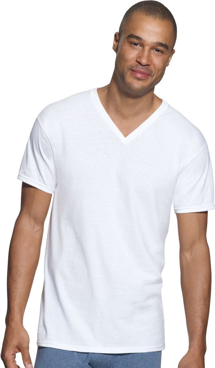 Classics Men`s Traditional Fit ComfortSoft Tagless V-Neck Undershirt