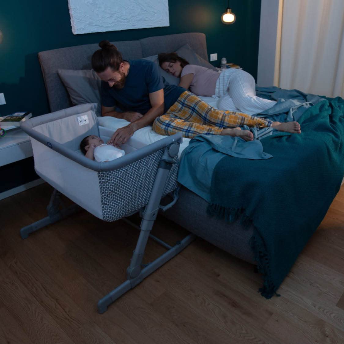 Chicco Next2Me Go, Cuna Colecho Bebé, Compatible con Varias Camas, Altura Ajustable, Buena Circulación de Aire, Cuna de Viaje, Gris Claro