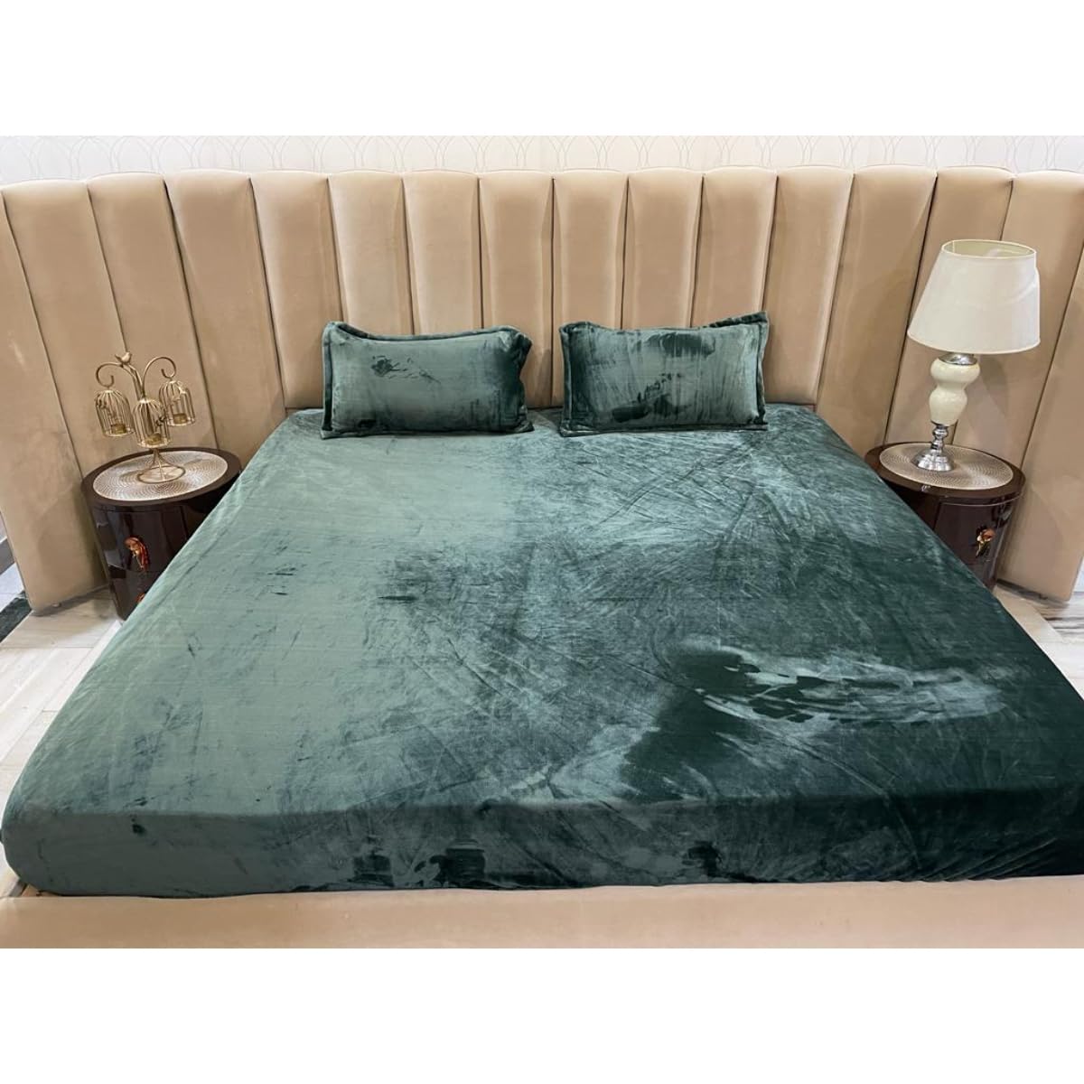 Nanki's Premium Velvet Solid Woollen Elastic Fitted Bedsheets for Double Bed King Size (Size 254 x 265 Cms), with 2 Pillow Covers, (46 x 68 Cms) (Bottle Green)