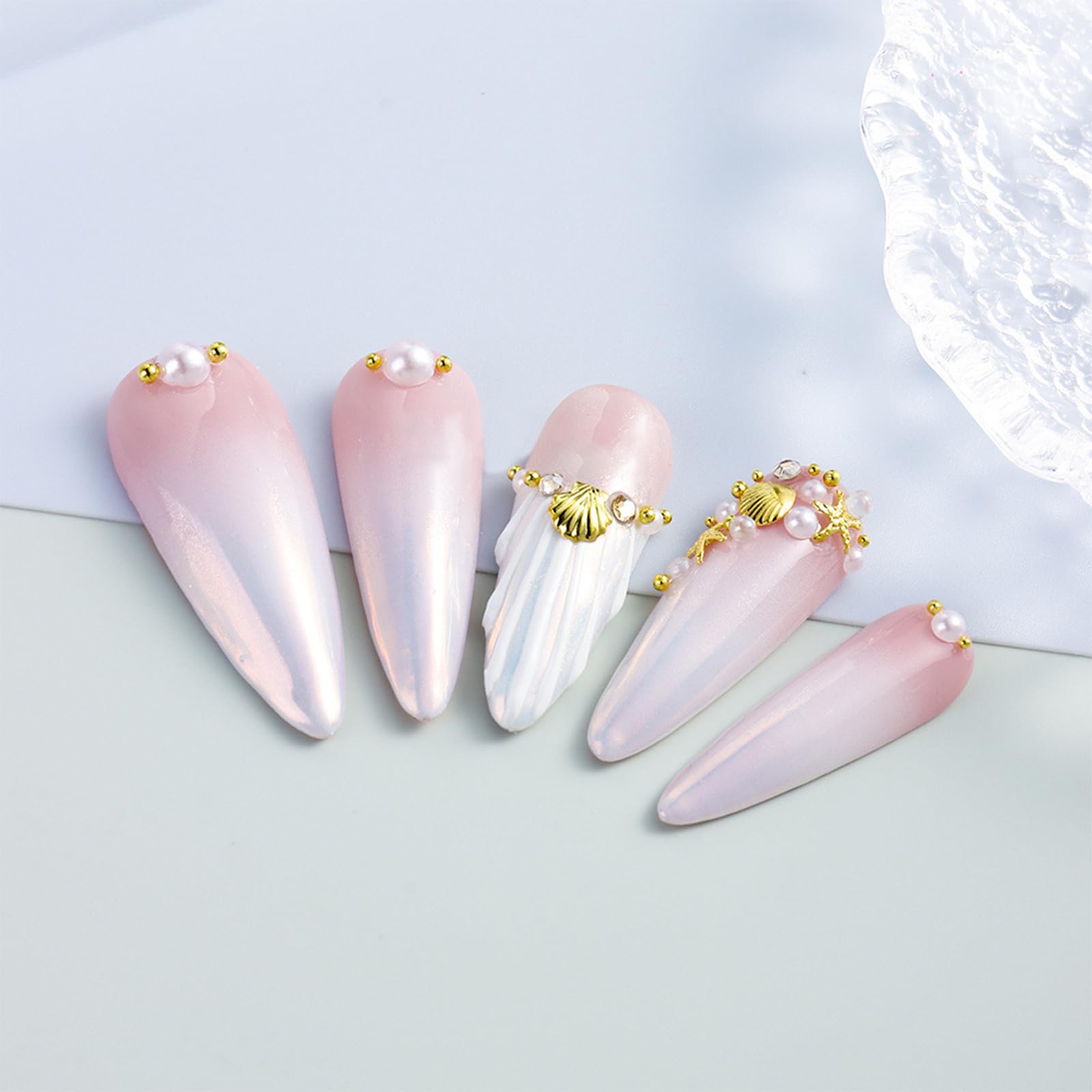 Charmes pour ongles en coquillages d'été, clous d'ongles dorés sur le thème de l'océan, strass pour ongles sur le thème de l'océan pour femmes en acrylique (or)