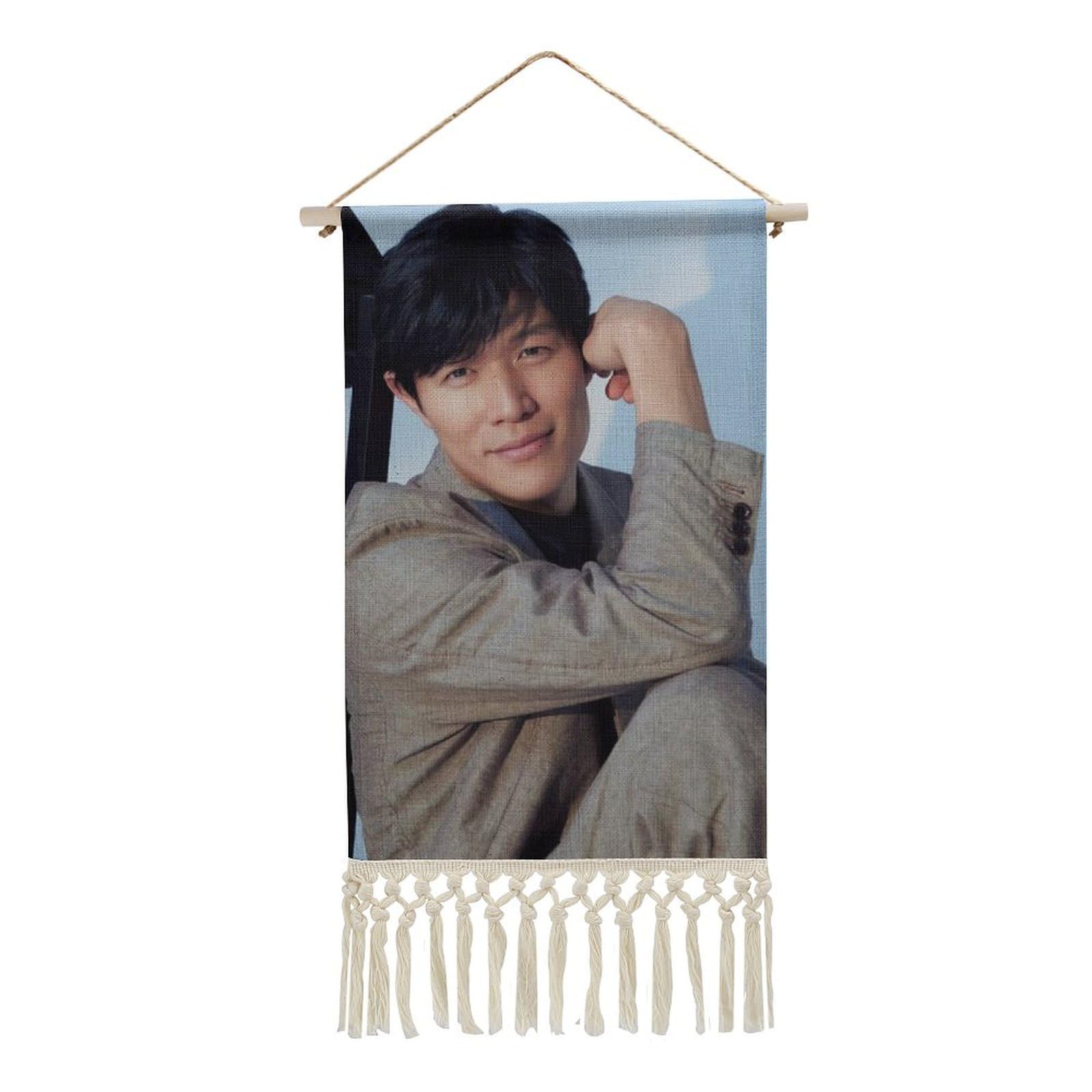 Amazon.co.jp: For 鈴木亮平 タペストリー 綿麻 ポスター 壁掛け