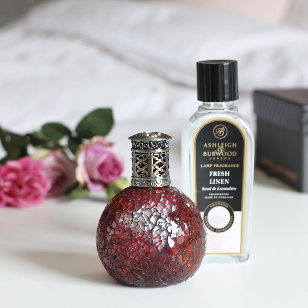 ASHLEIGH & BURWOOD Duftlampe – Rosenknospe, klein, 30–40 Minuten Brenndauer, handgefertigt, Purpurrot und Rose