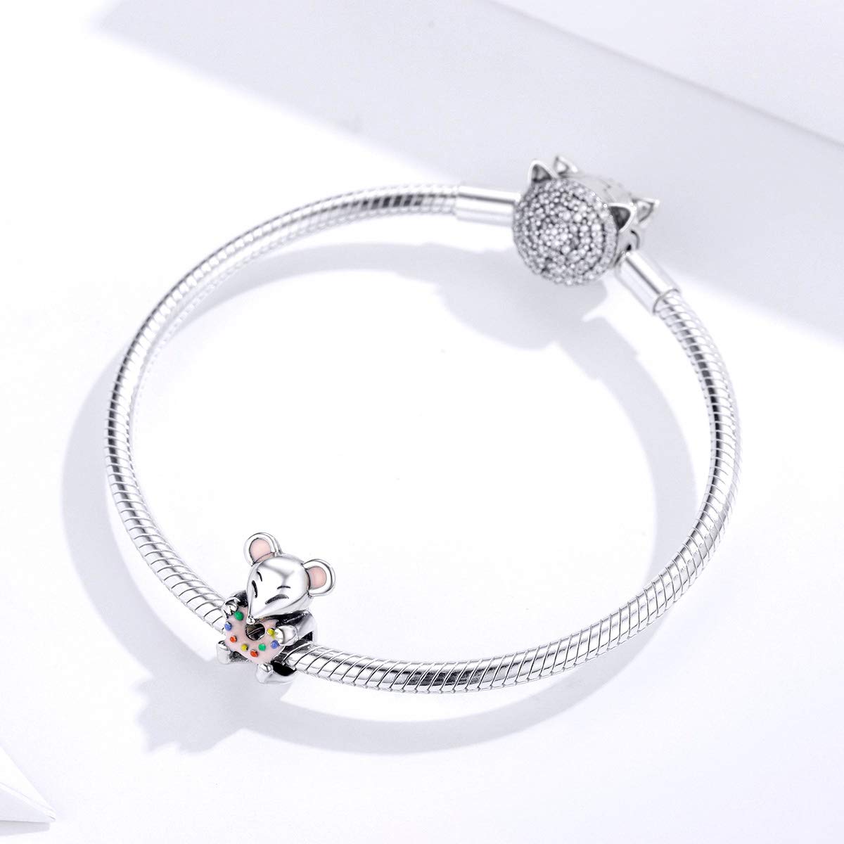 Pulsera brazalete con dije de donuts de ratón en plata 925 para mujer