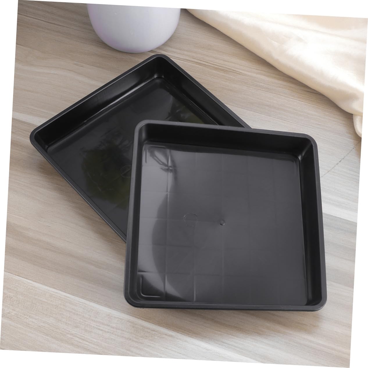 VILLCASE 15 Piezas Platillos para Macetas Cuadrados Bandejas de Plástico Resistentes para Plantas de Interior y Exterior Bandejas de Drenaje para Tiestos Protección contra Fugas Color