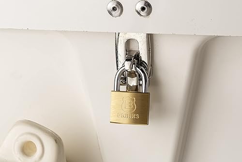 Miniatura 4 de BRINKS - Candado con llave de latón macizo de 1.575 in con espacio libre de grillete de 78" - Cromado con grillete de acero endurecido