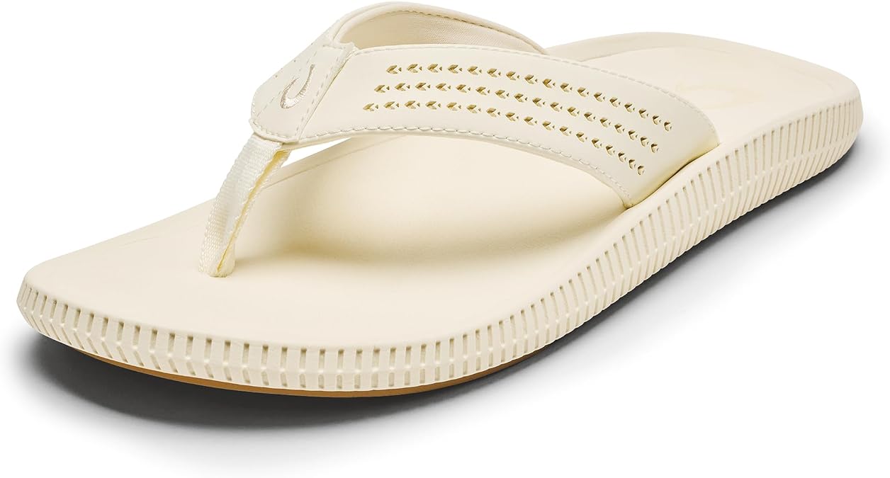 OLUKAI Ulele Men's Beach Sandals, Water Resistant Flip Flops, Arch Support & Comfort Fit, Lightweight & Durable, Enhanced Grip & Traction
