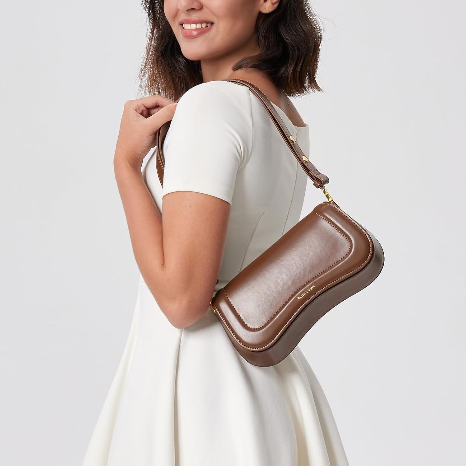 Romantic Crown Bolsa de Ombro Pequenas Feminina,Mini Bolsas Sacola Tiracolo Moderna de Couro Impermeável,Shoulder Handbag Presente Trabalho Casual Festa em promoção! Veja a oferta e mais achadinhos de Bolsas 4 Hoje é o melhor dia para comprar Romantic Crown Bolsa de Ombro Pequenas Feminina,Mini Bolsas Sacola Tiracolo Moderna de Couro Impermeável,Shoulder Handbag Presente Trabalho Casual Festa com aquele preço maroto! Promoção! Aproveite a oferta! 4