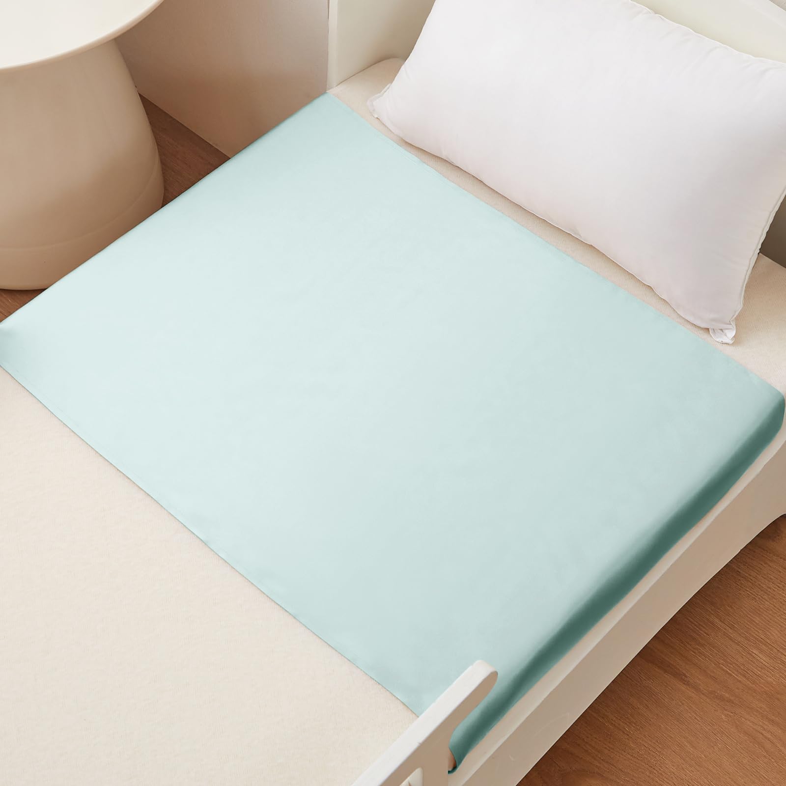 THXSILK Spannbettlaken für Baby, 100% Maulbeerseide, Weich und Atmungsaktiv zum Schutz der Babyhaare, Elastischer Klettverschluss, Oeko-TEX Zertifiziert, 52x105 cm (Hellblau, 1 Stück)
