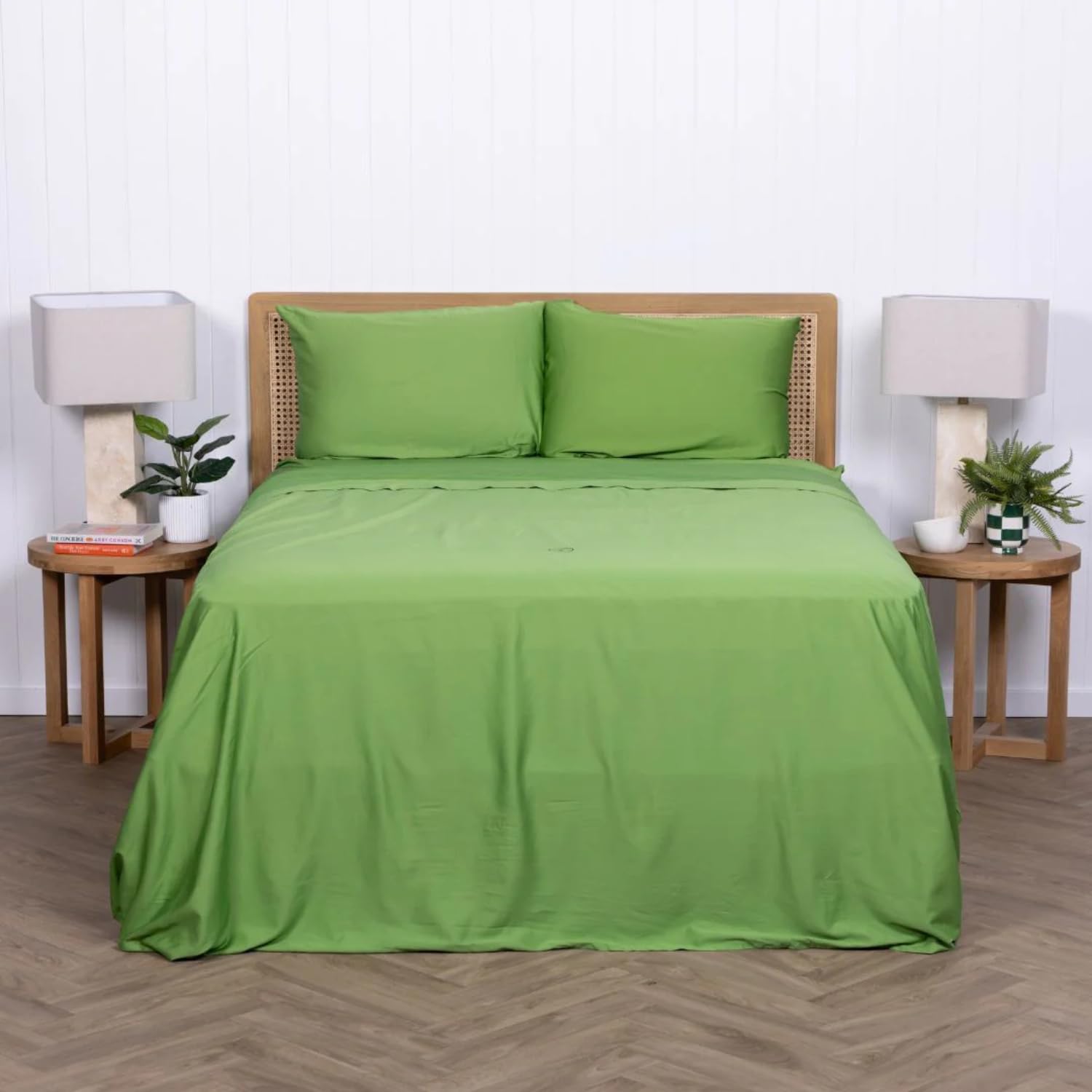 THE LAD COLLECTIVE 3 0 Queen Bedding Set - 4-Piece Bedset w Fitted Sheet Top Sheet 2 Standard
