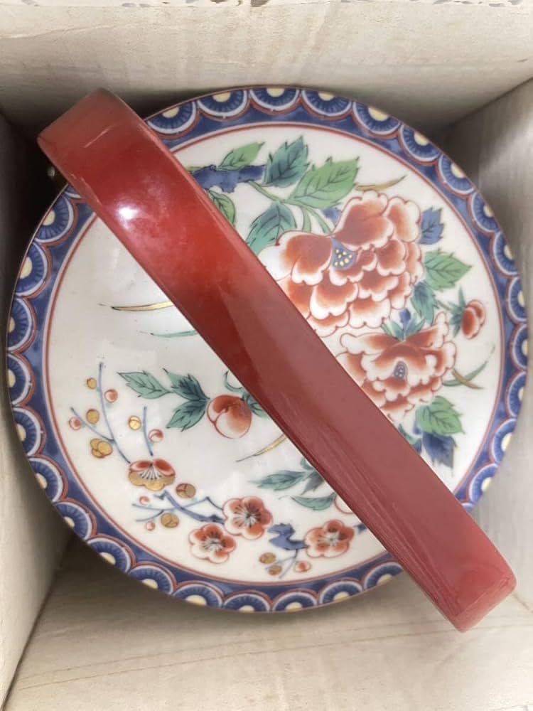 有田焼 幸山窯 陶器製三段重箱 持ち手台付き