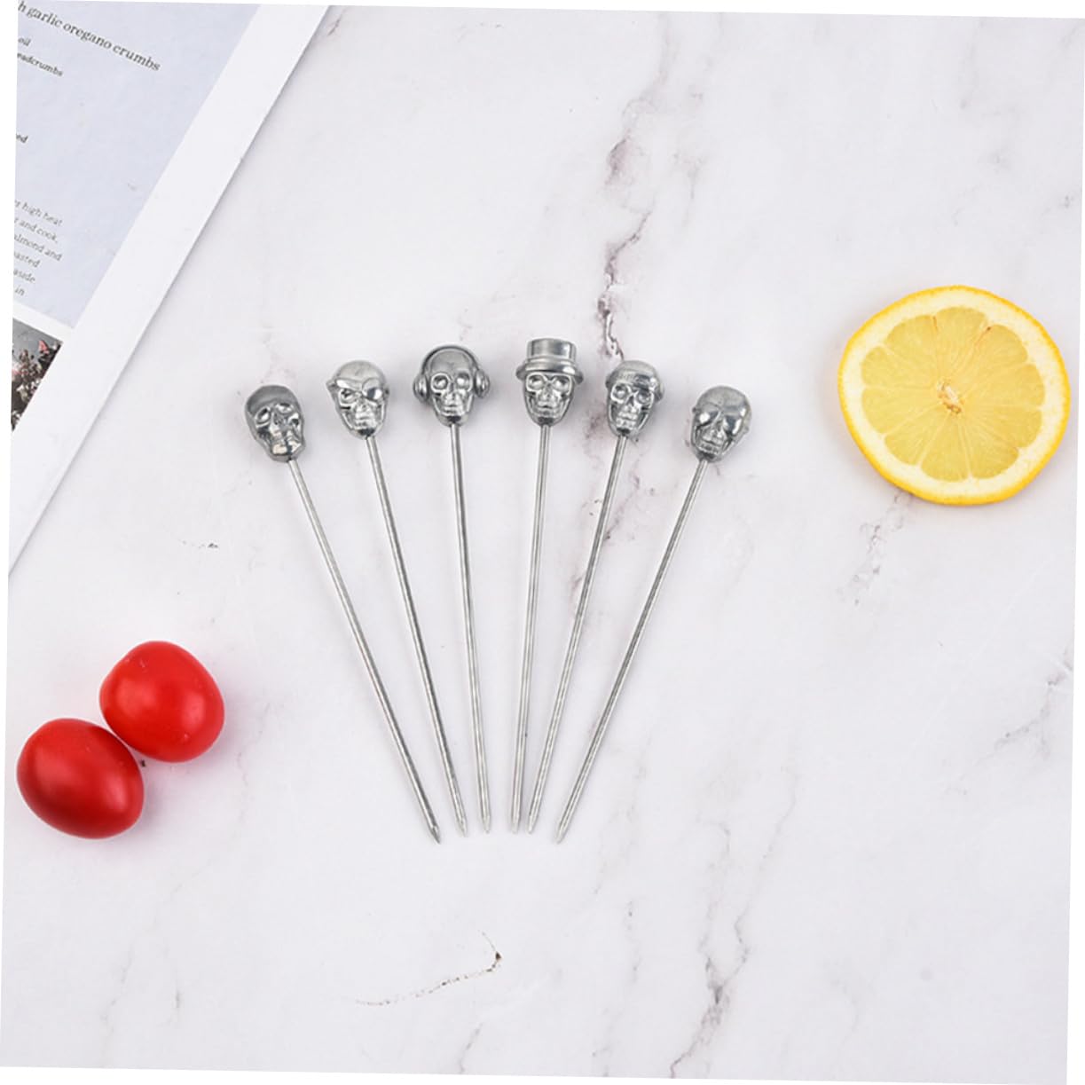 TOPBATHY 25 Pièces Crâne cueillette de Fruits Cuisine Accessoires Accessoire Cuisine Pics à Pics à Martini Pilon Cocktail Nourriture décoration de tête de Mort Choix de Plats de fête
