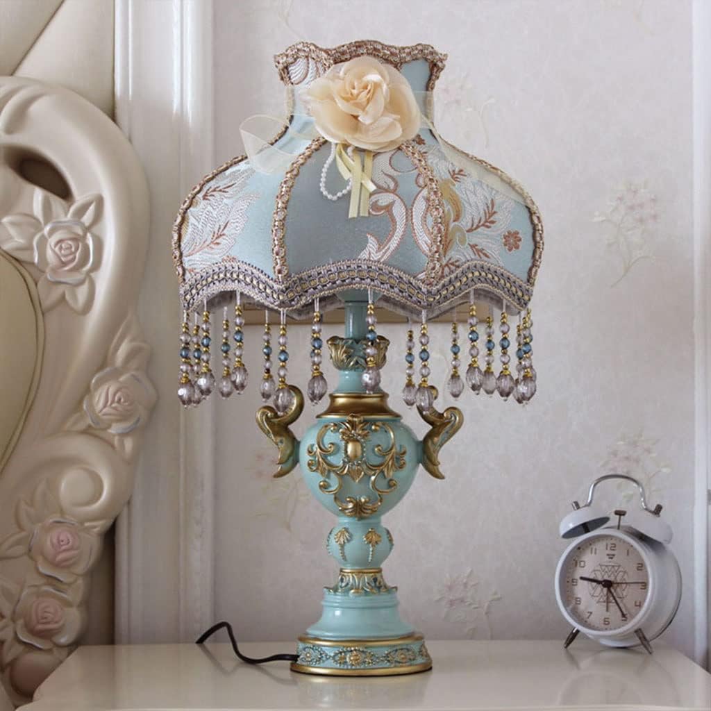 American Country Style Tablep for Study and Liviroom Classic European Bedsidep with Warm Ambiance